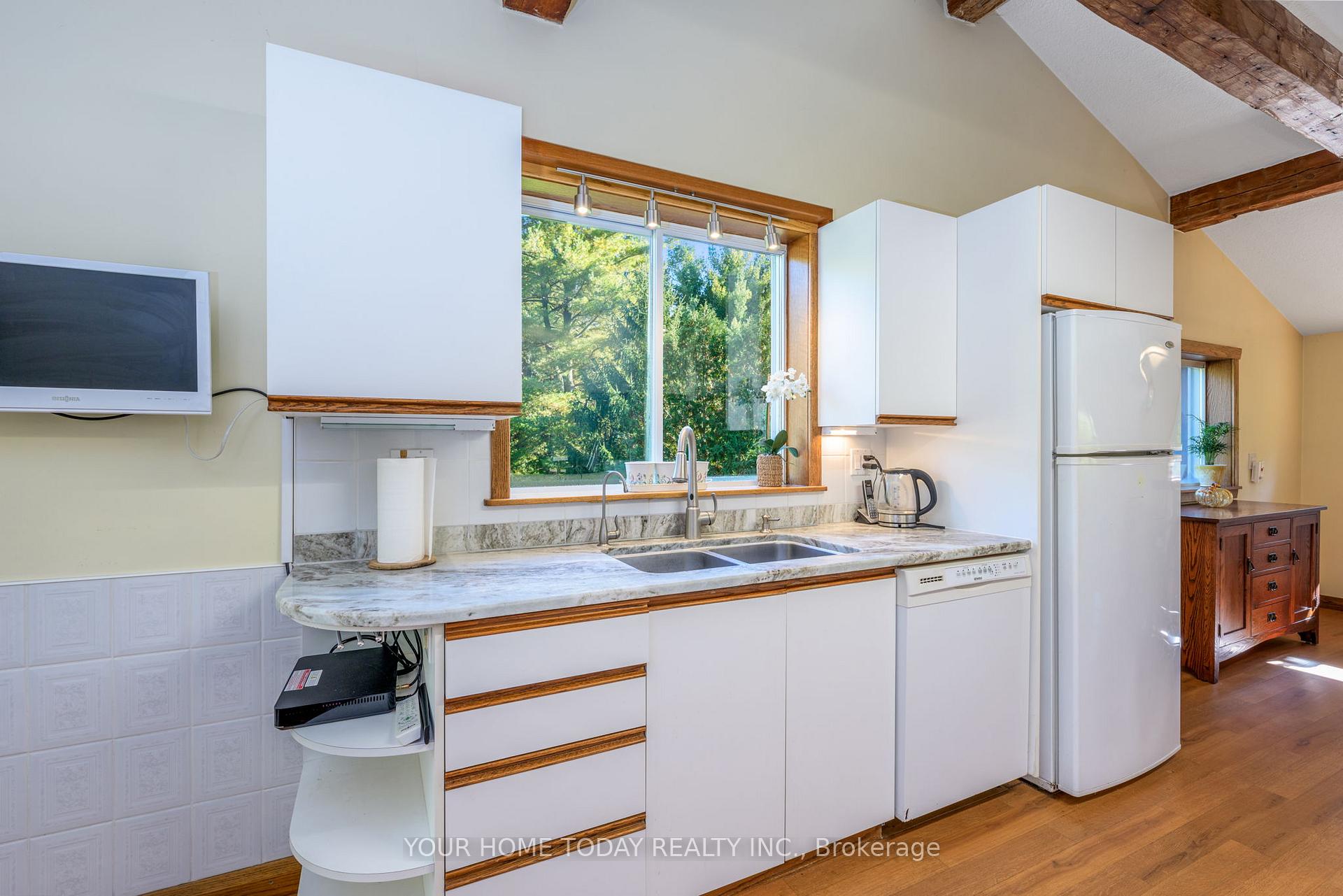 Photo 17 of 8519 Guelph Line, Milton, Campbellville — HOMEH