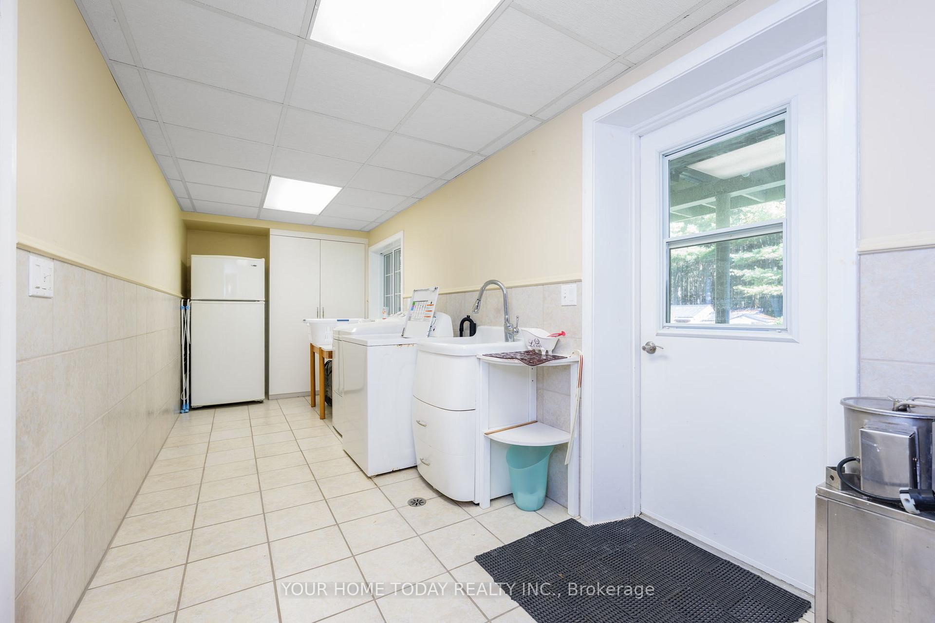 Photo 39 of 8519 Guelph Line, Milton, Campbellville — HOMEH