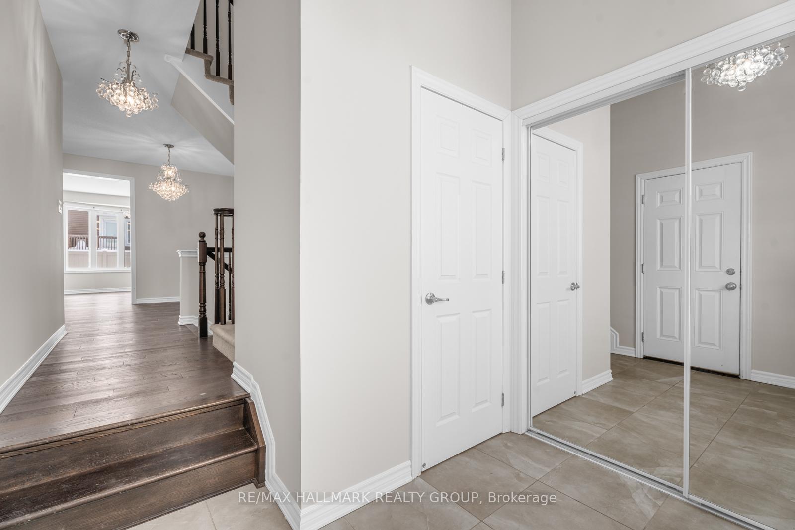 Photo 7 of 60 Solaris Drive, Ottawa, Kanata - Emerald Meadows/Trailwest — HOMEH