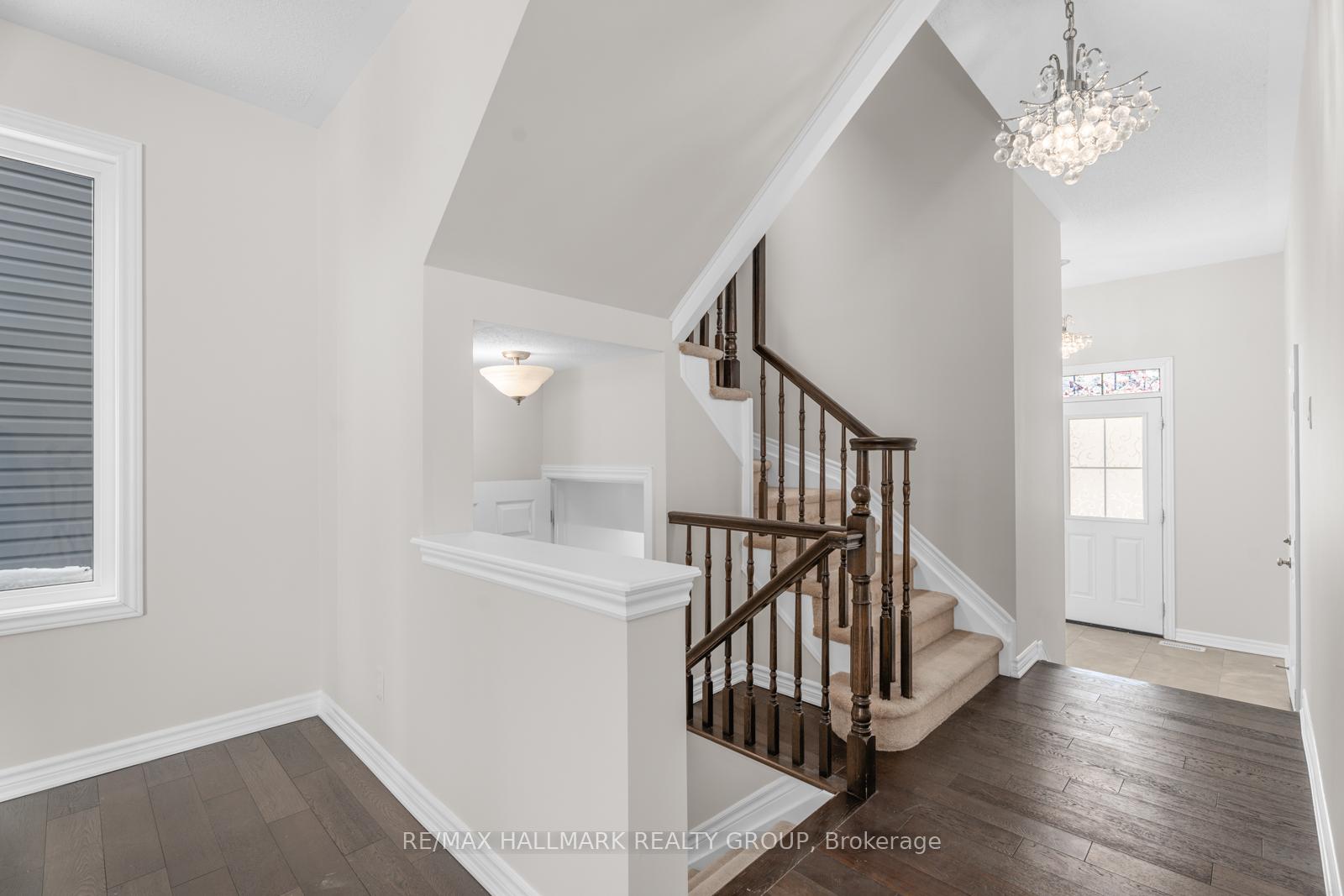 Photo 31 of 60 Solaris Drive, Ottawa, Kanata - Emerald Meadows/Trailwest — HOMEH