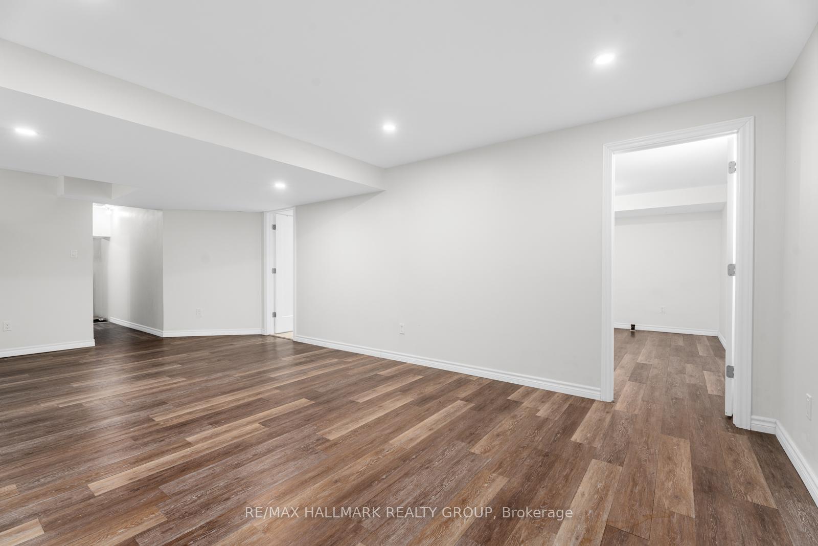 Photo 34 of 60 Solaris Drive, Ottawa, Kanata - Emerald Meadows/Trailwest — HOMEH