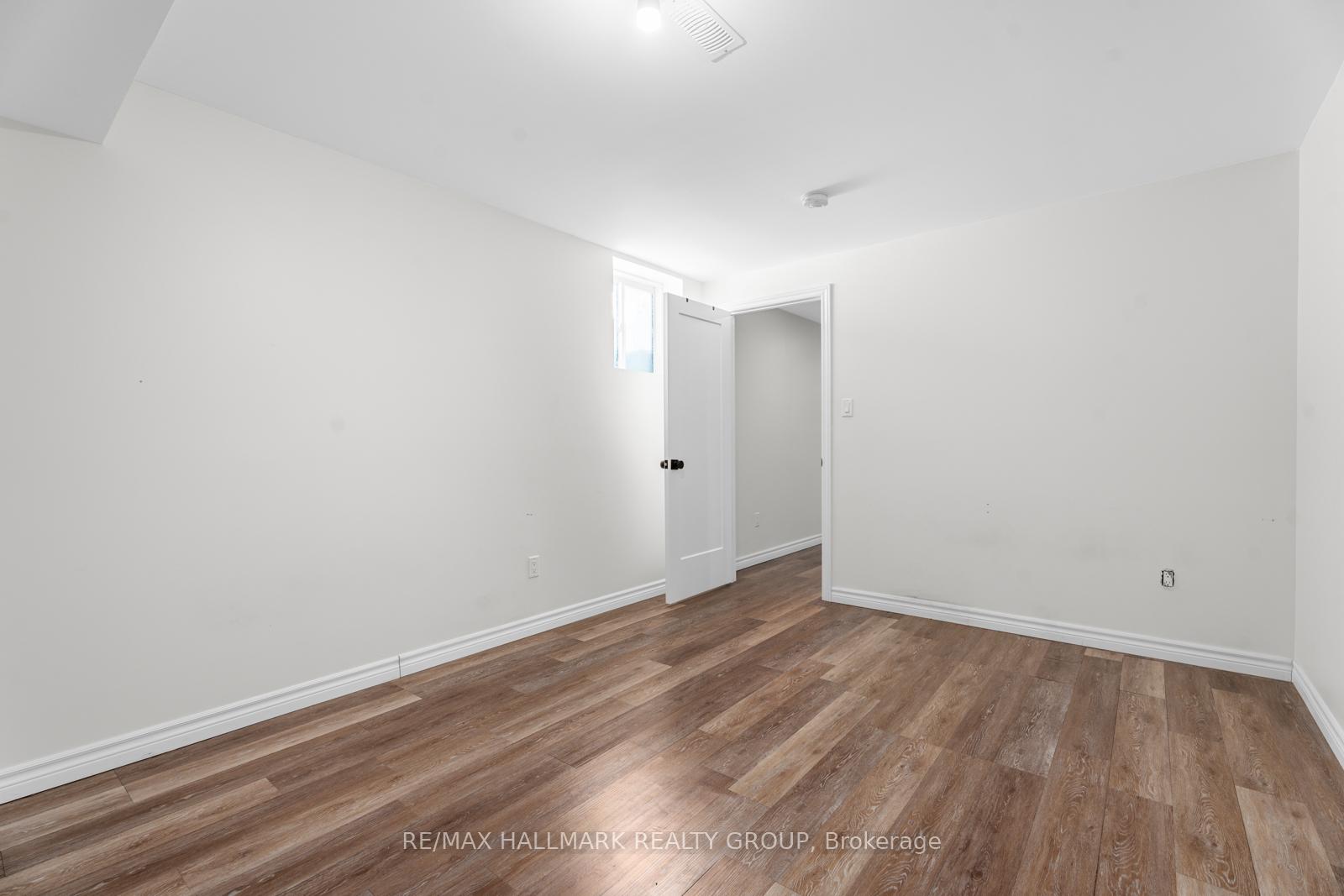 Photo 35 of 60 Solaris Drive, Ottawa, Kanata - Emerald Meadows/Trailwest — HOMEH