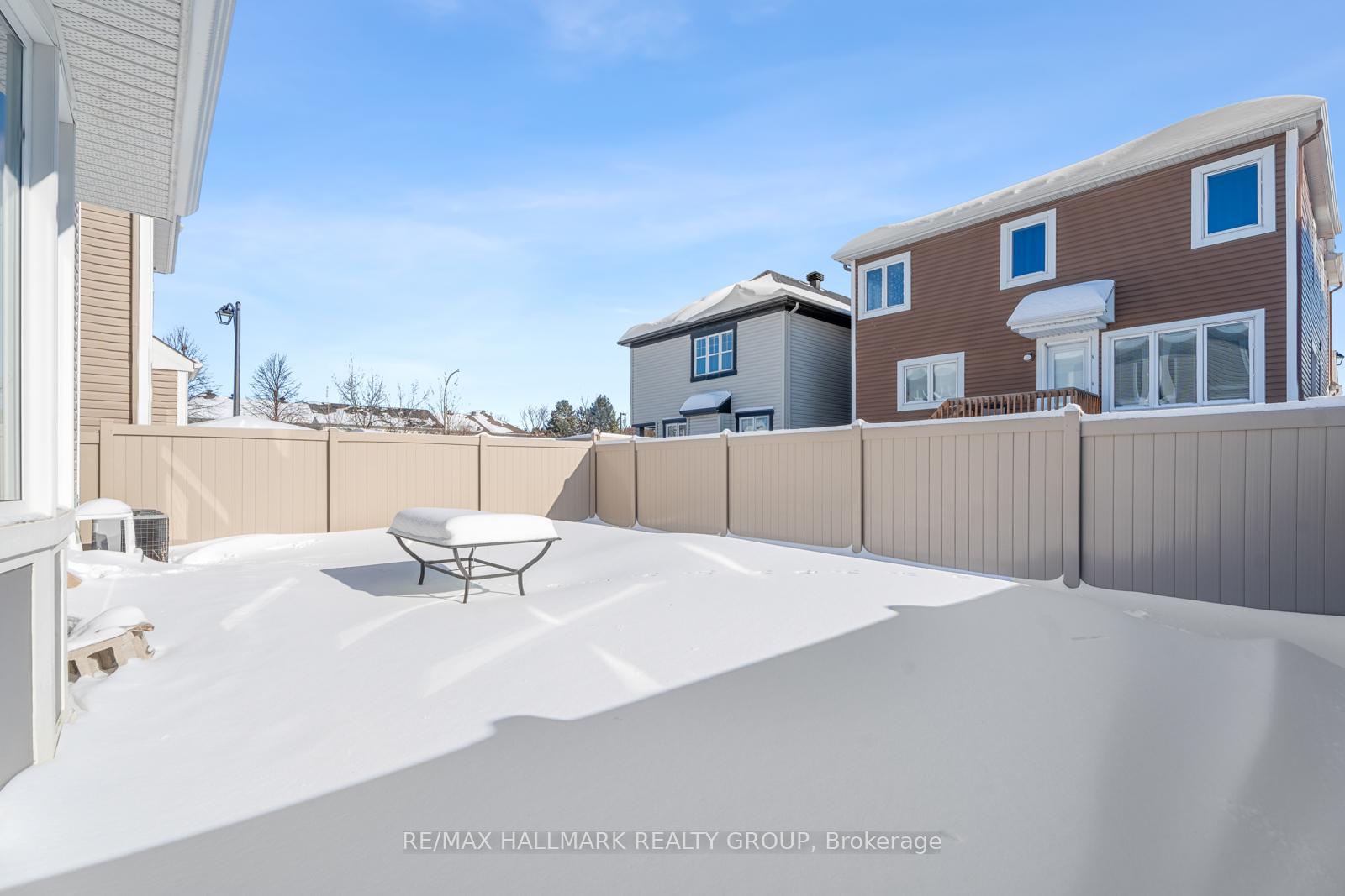 Photo 36 of 60 Solaris Drive, Ottawa, Kanata - Emerald Meadows/Trailwest — HOMEH