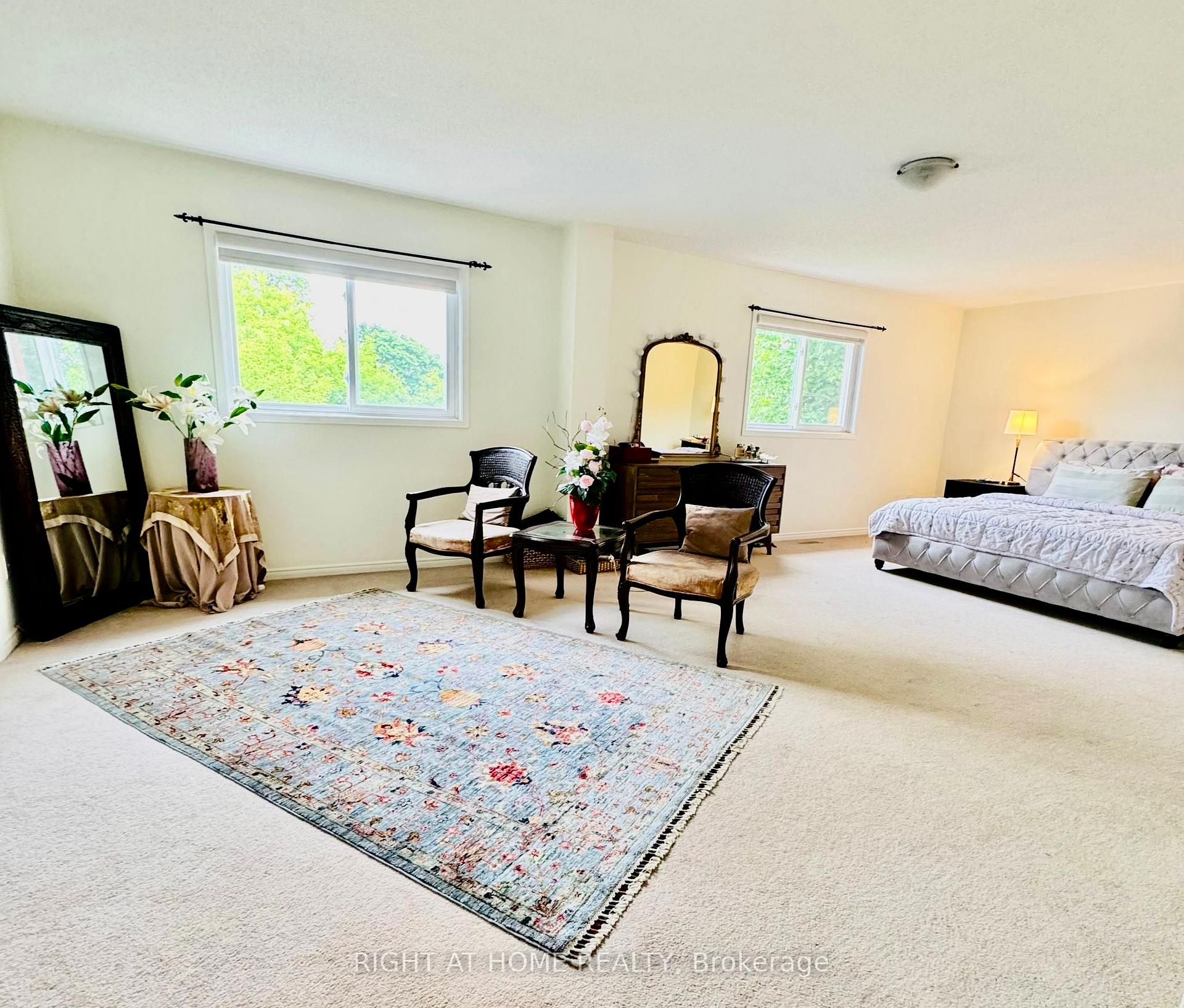 Photo 21 of 23 Lismer Court, Markham, Unionville — HOMEH
