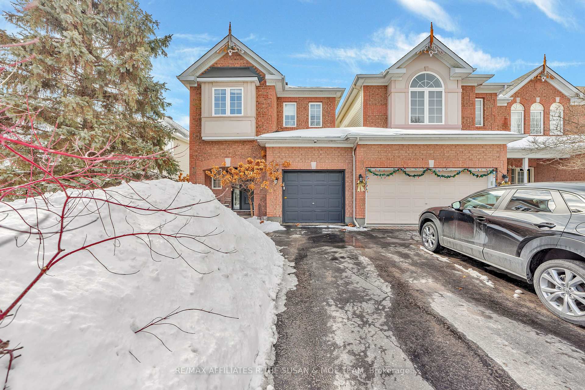 Photo 1 of 28 Hemlo Crescent, Ottawa, Kanata - Kanata Lakes/Heritage Hills — HOMEH