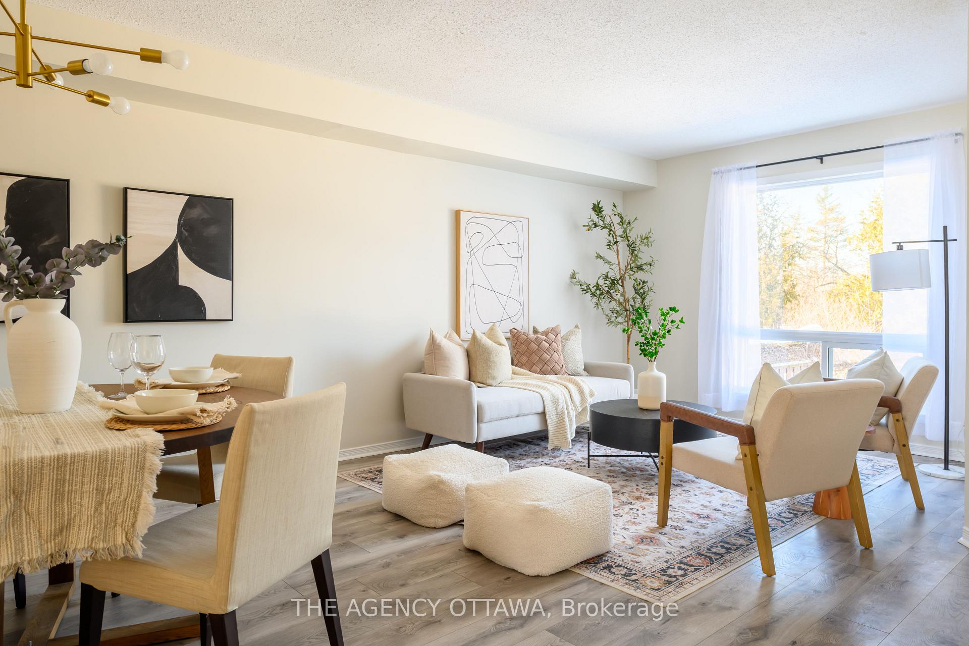 Photo 3 of 53 Springcreek Crescent, Ottawa, Kanata - Bridlewood — HOMEH