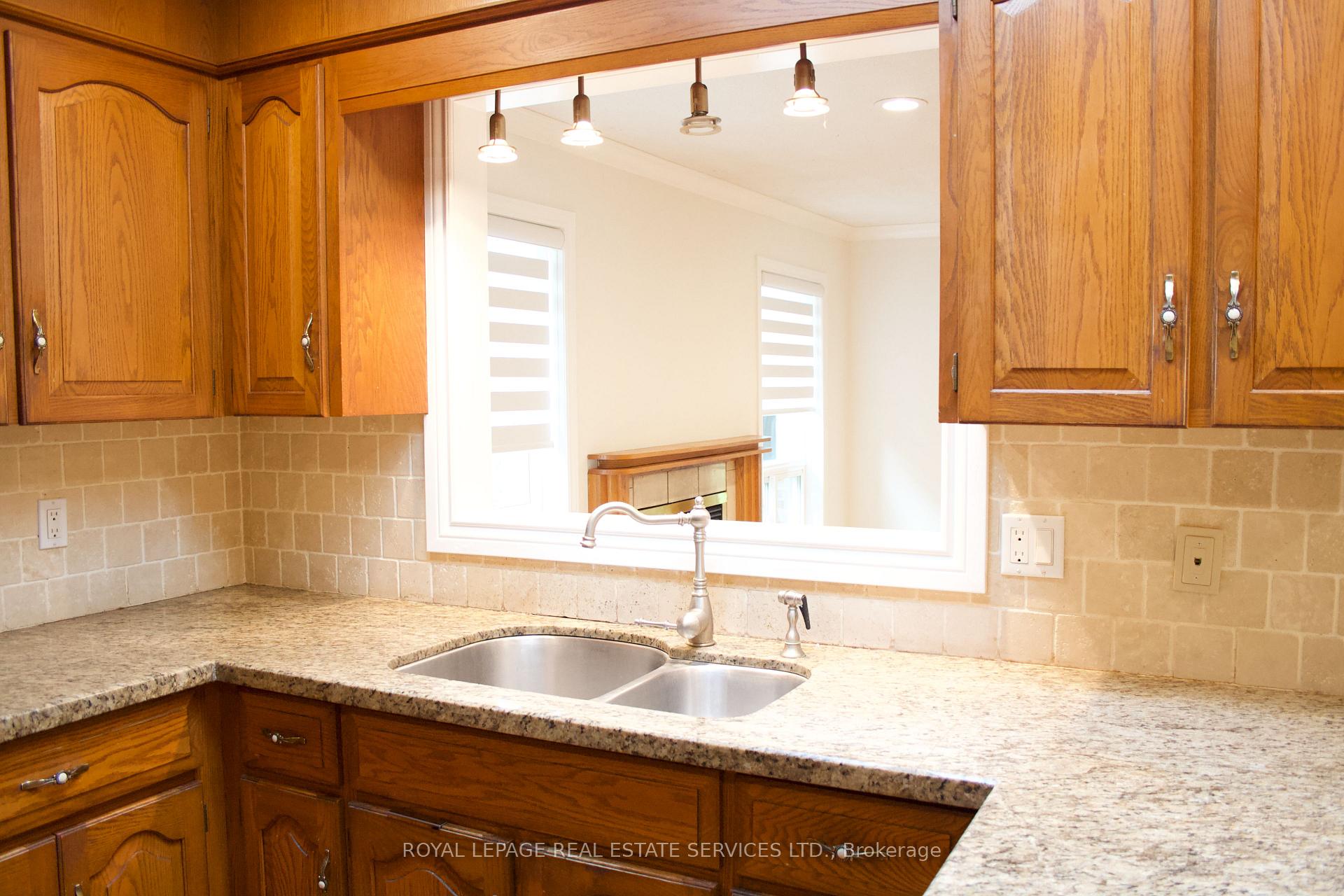 Photo 13 of 6865 Main Street W, Milton, Scott — HOMEH
