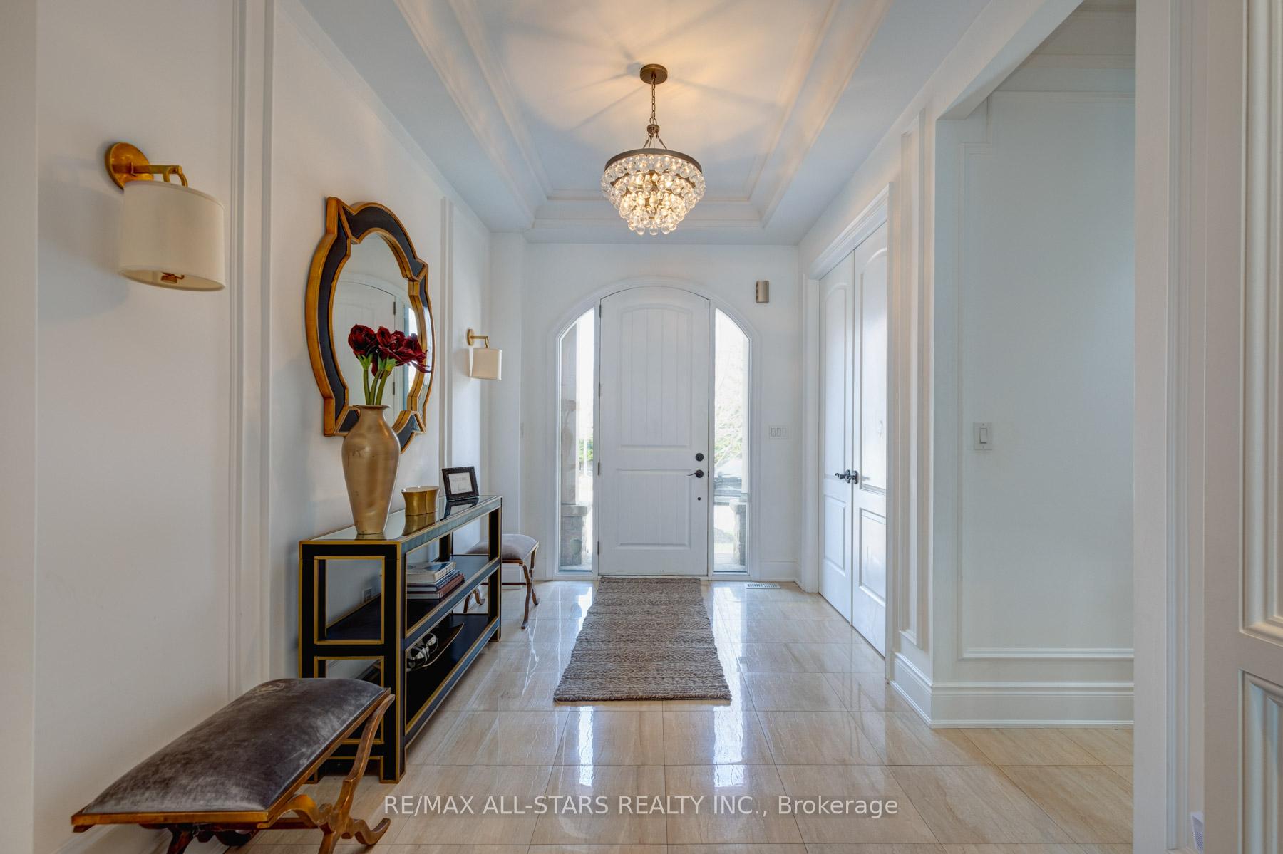 Photo 2 of 66 Royal West Road, Markham, Angus Glen — HOMEH