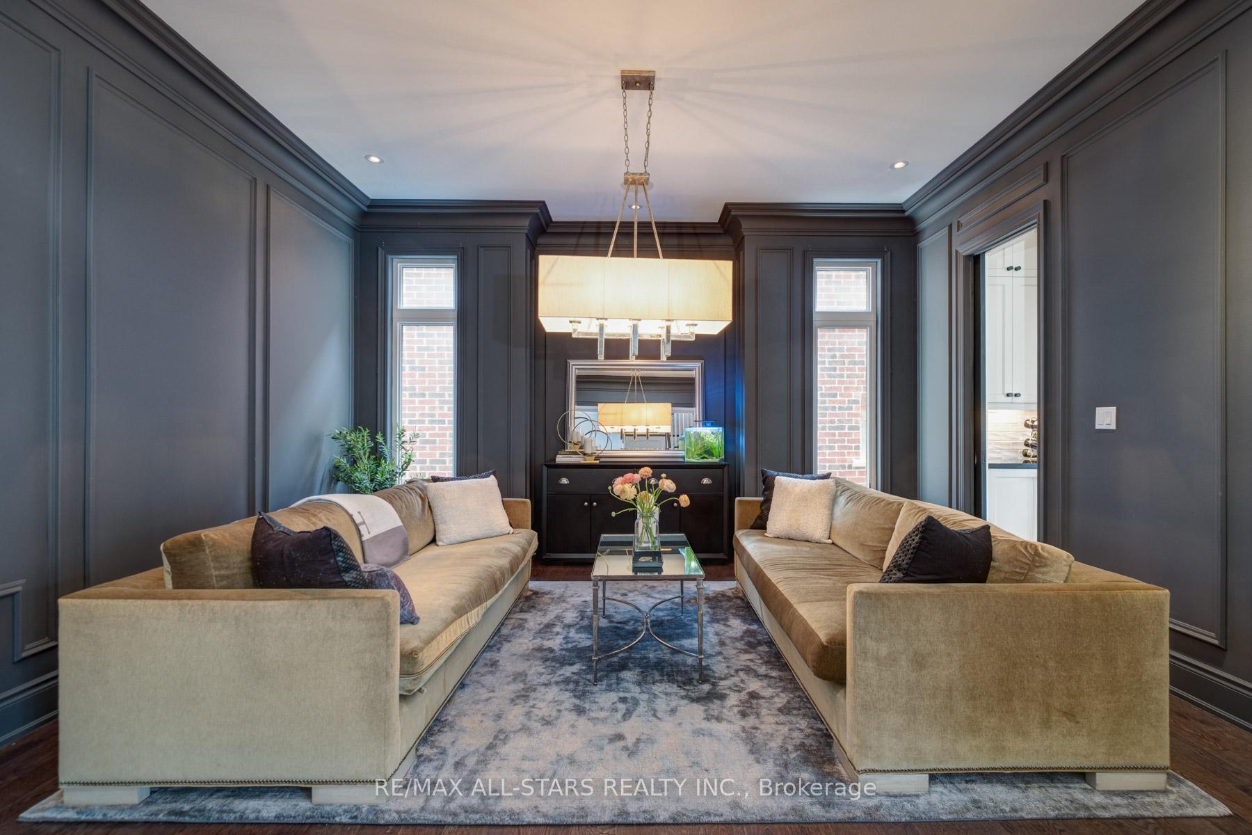 Photo 7 of 66 Royal West Road, Markham, Angus Glen — HOMEH