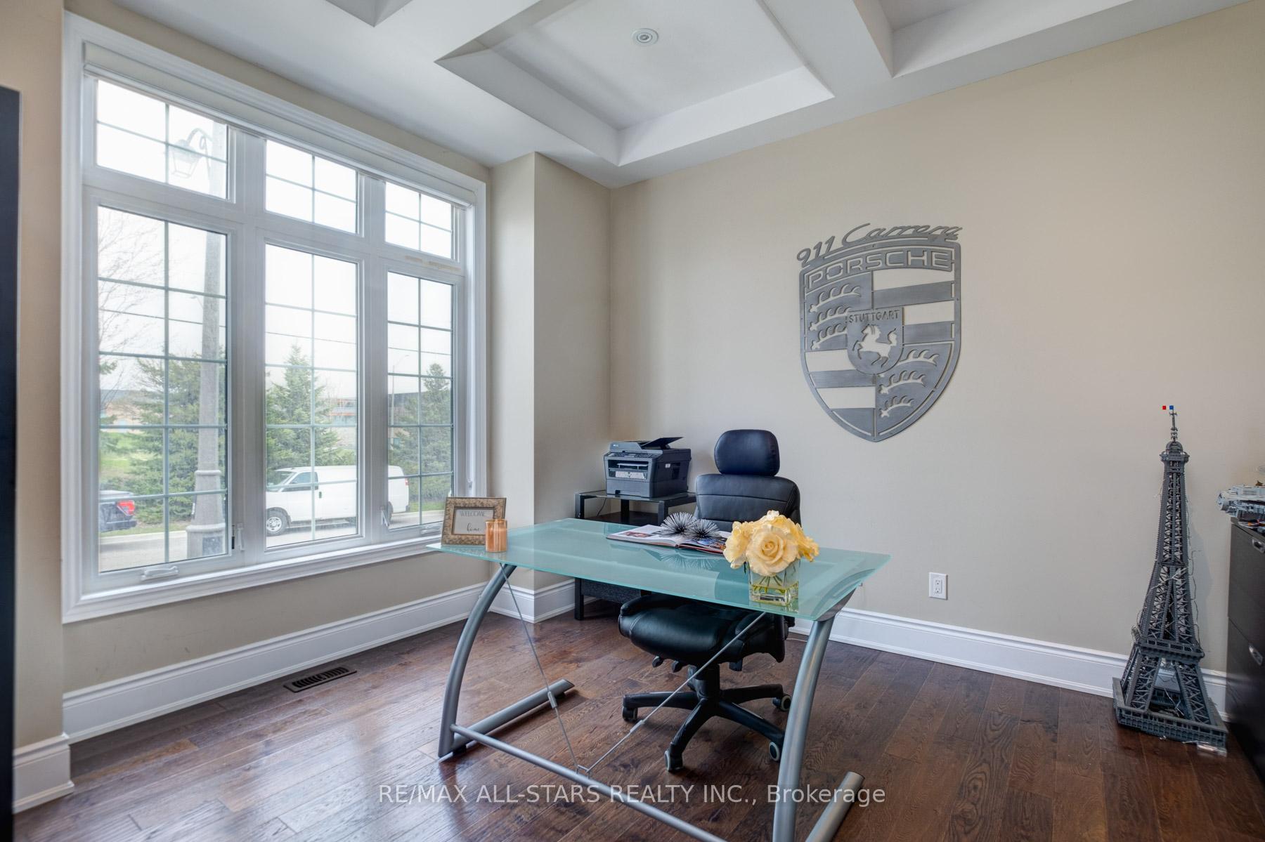Photo 10 of 66 Royal West Road, Markham, Angus Glen — HOMEH