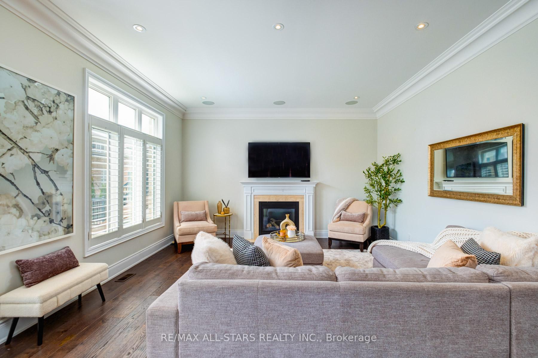 Photo 21 of 66 Royal West Road, Markham, Angus Glen — HOMEH