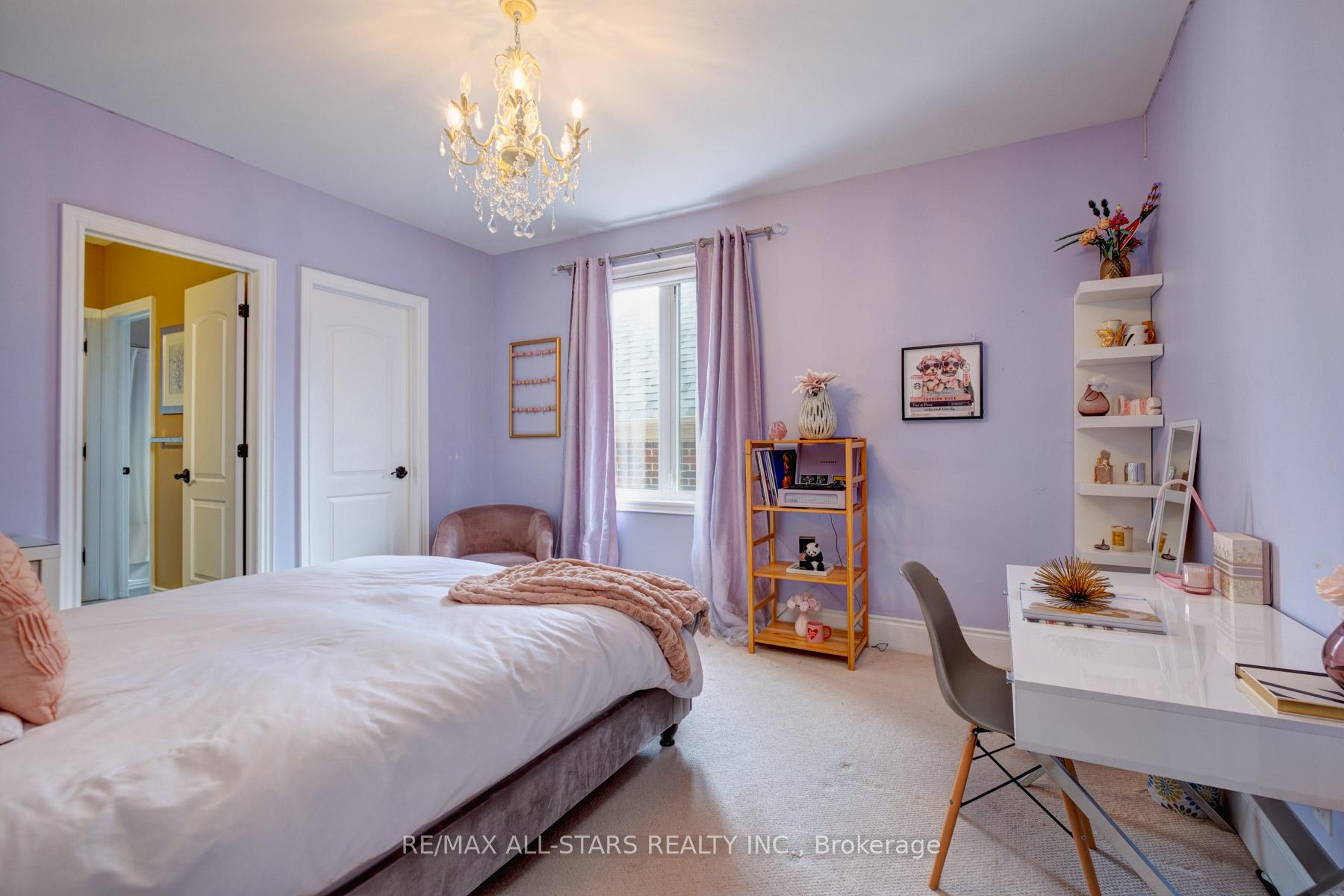Photo 28 of 66 Royal West Road, Markham, Angus Glen — HOMEH