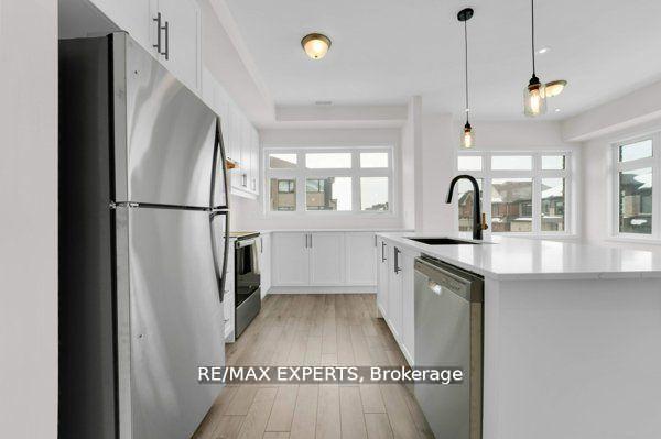 Photo 4 of 1537 Moonseed Place, Milton, Cobban — HOMEH