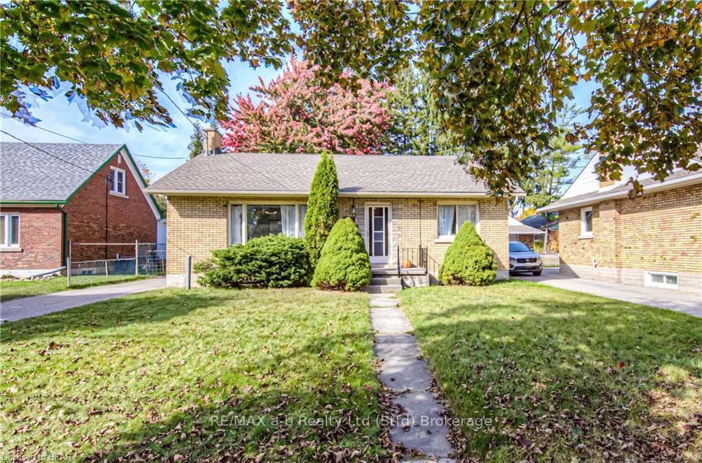 Photo 3 of 284 Krug Street, Kitchener — HOMEH