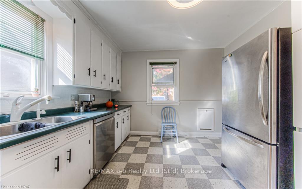 Photo 13 of 284 Krug Street, Kitchener — HOMEH