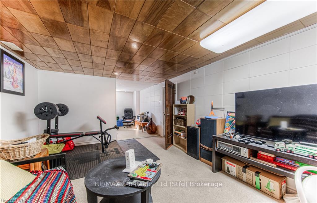 Photo 23 of 284 Krug Street, Kitchener — HOMEH