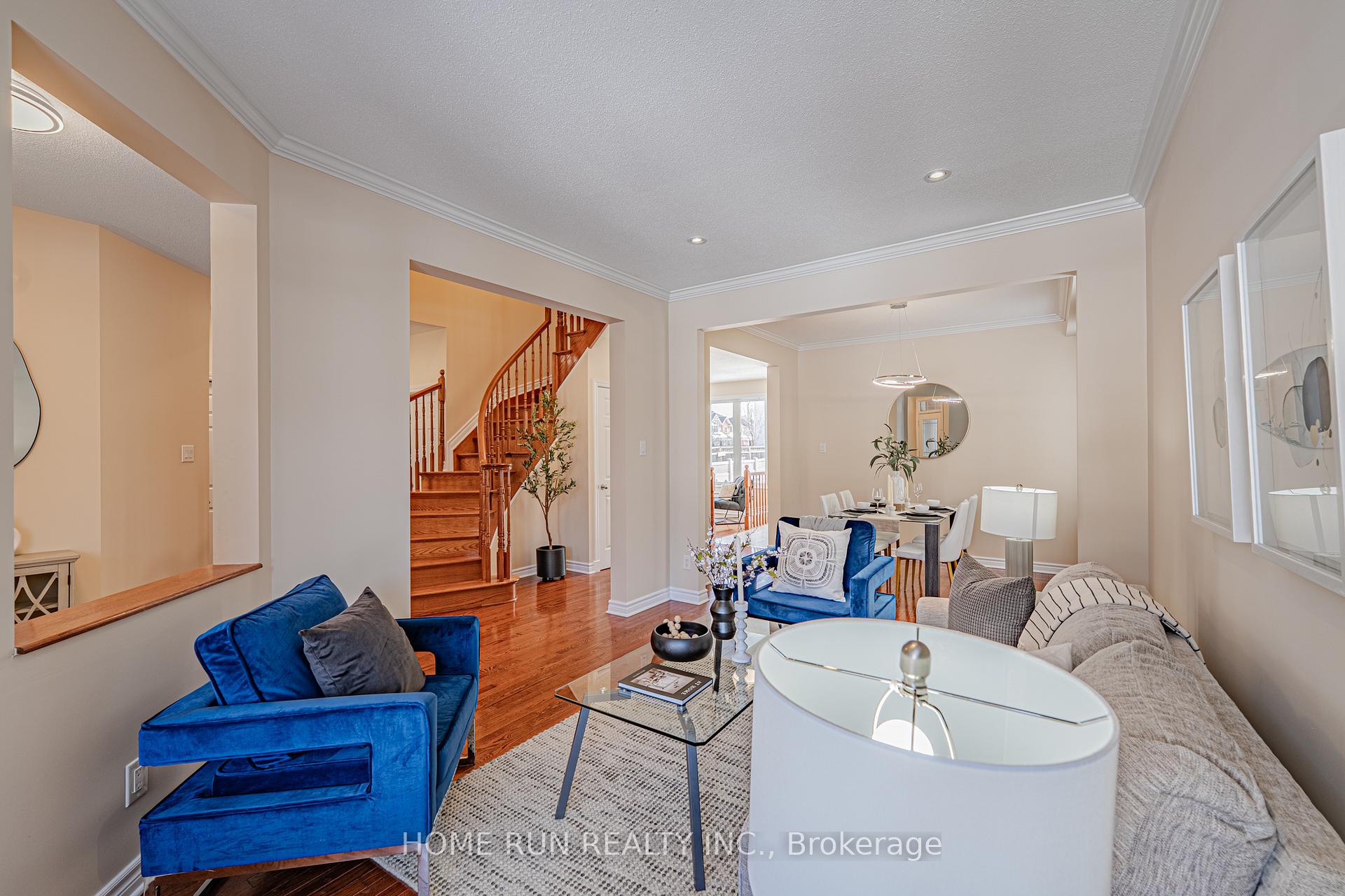 Photo 9 of 302 Laughlin Circle, Ottawa, Kanata - Kanata Lakes/Heritage Hills — HOMEH