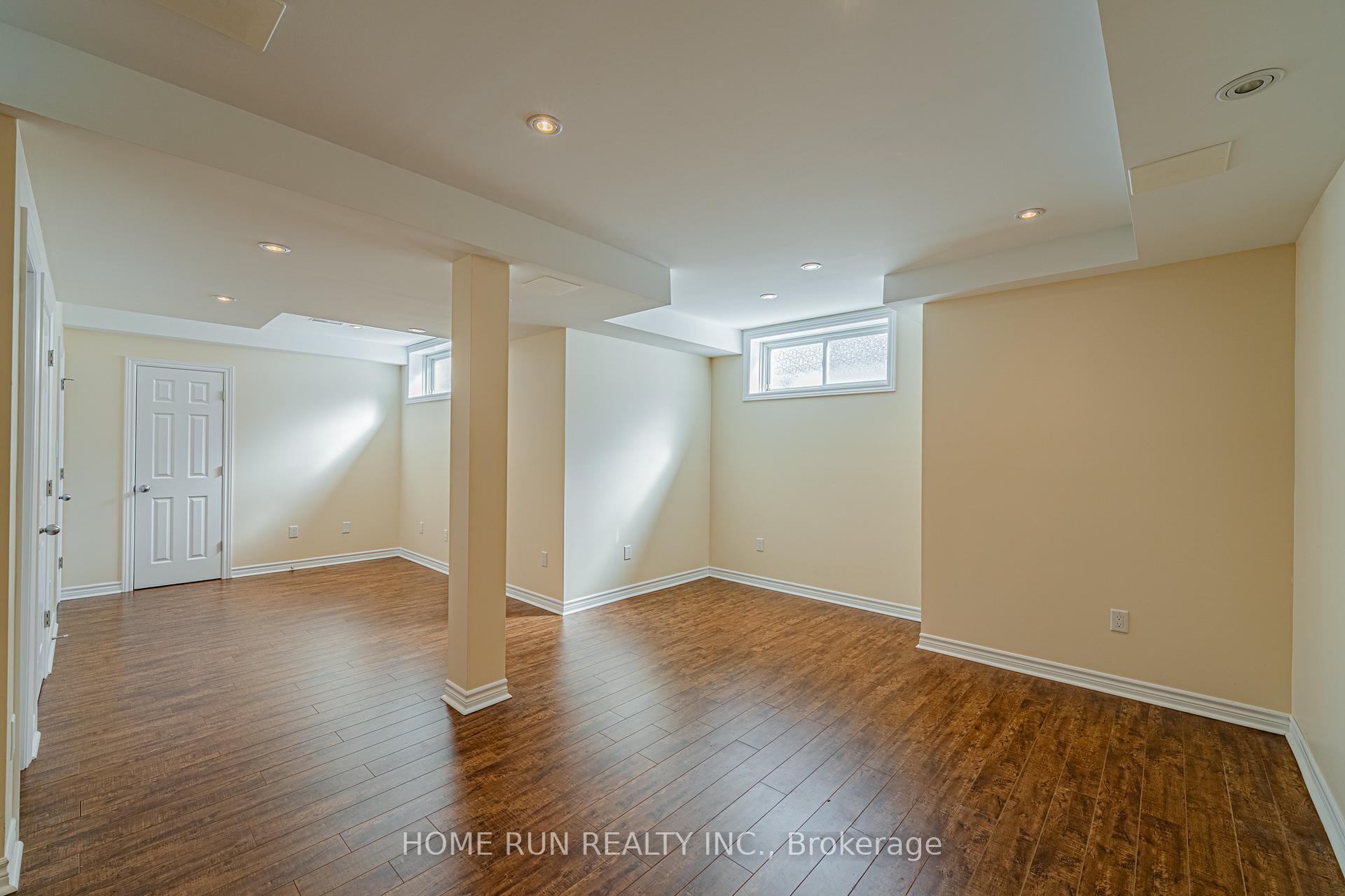 Photo 48 of 302 Laughlin Circle, Ottawa, Kanata - Kanata Lakes/Heritage Hills — HOMEH