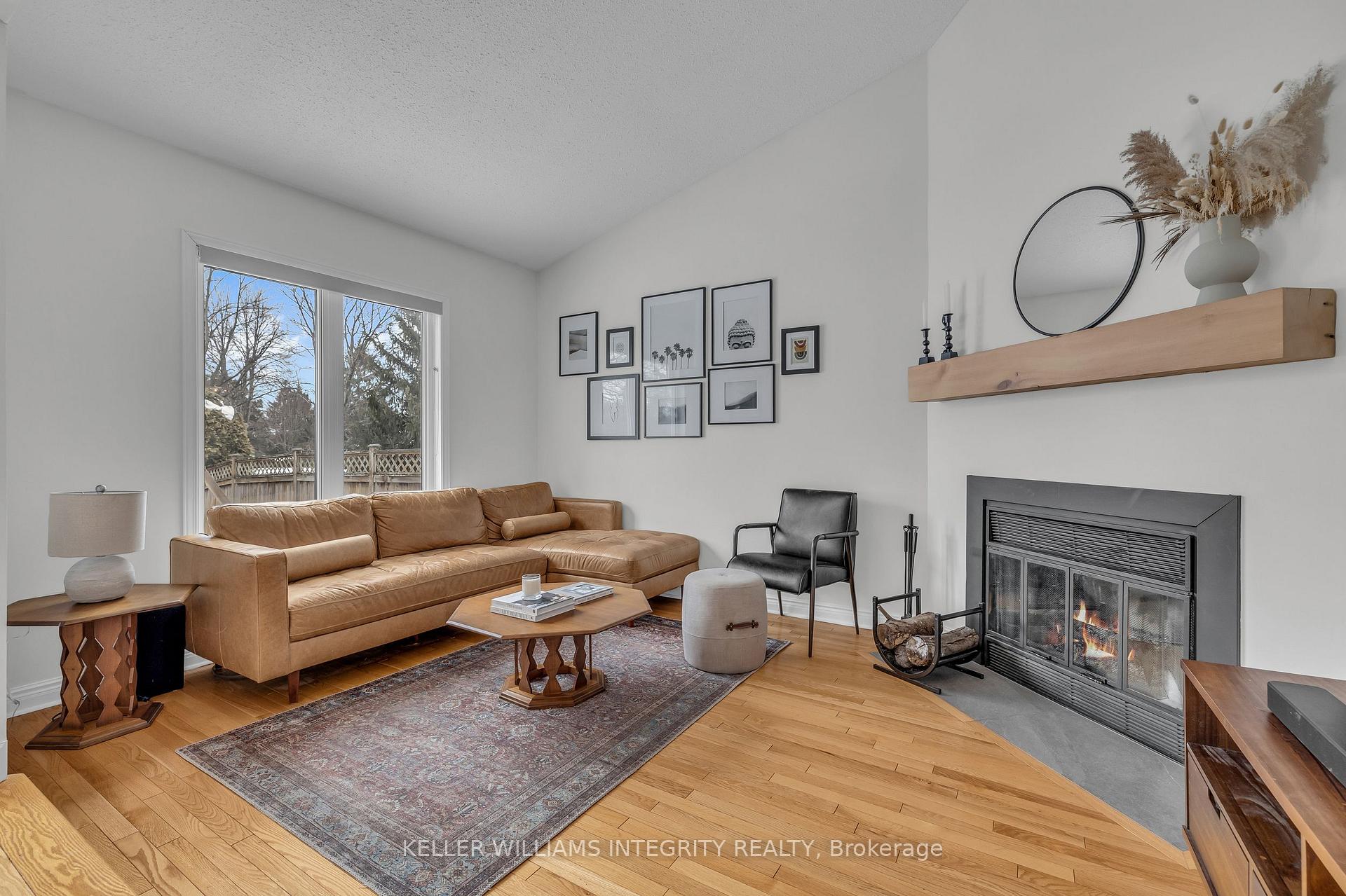 Photo 9 of 61 Shearer Crescent, Ottawa, Kanata - Katimavik — HOMEH