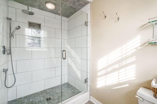 Photo 22 of 15 Redwood Lane, Markham, Unionville — HOMEH