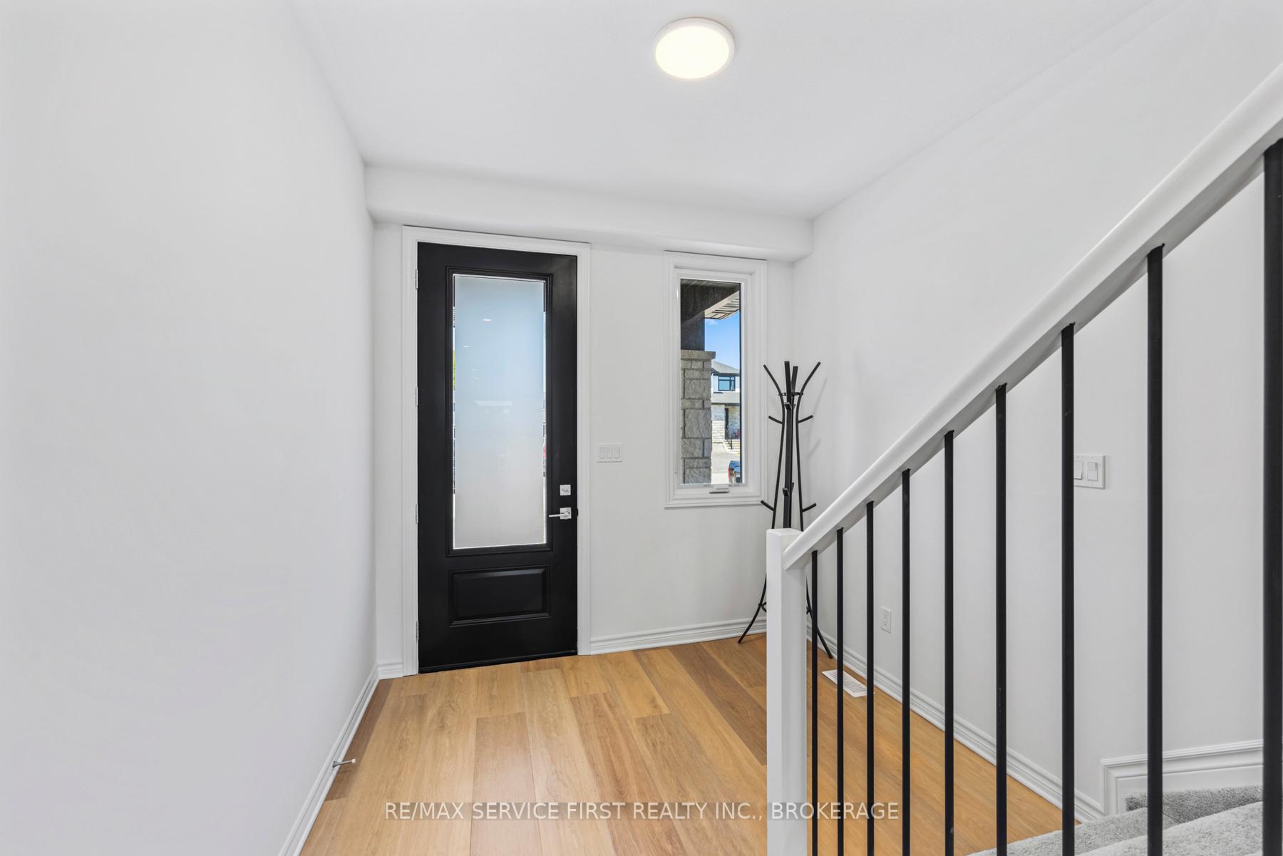 Photo 5 of Unit E43, 1350 Turnbull Way, Kingston, City Northwest — HOMEH