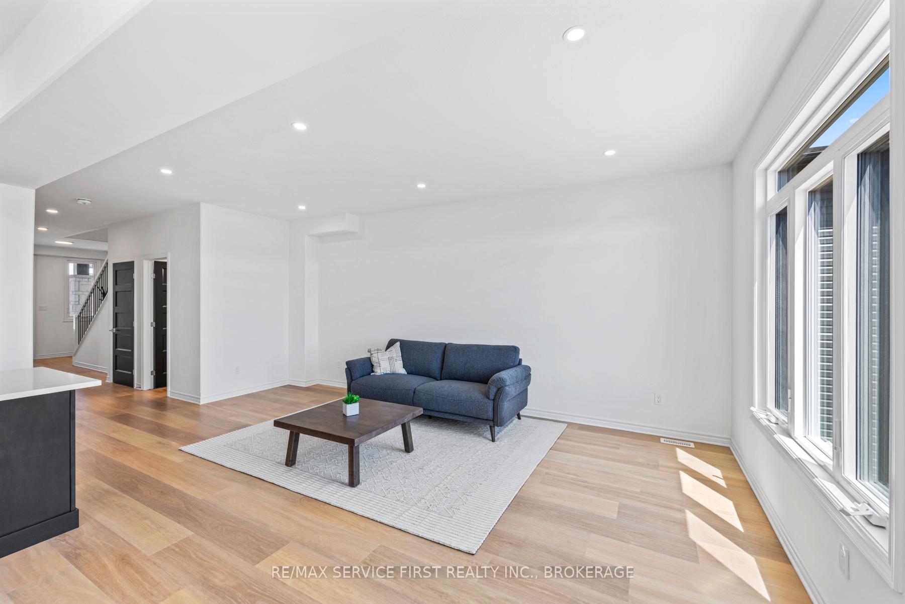 Photo 11 of Unit E43, 1350 Turnbull Way, Kingston, City Northwest — HOMEH