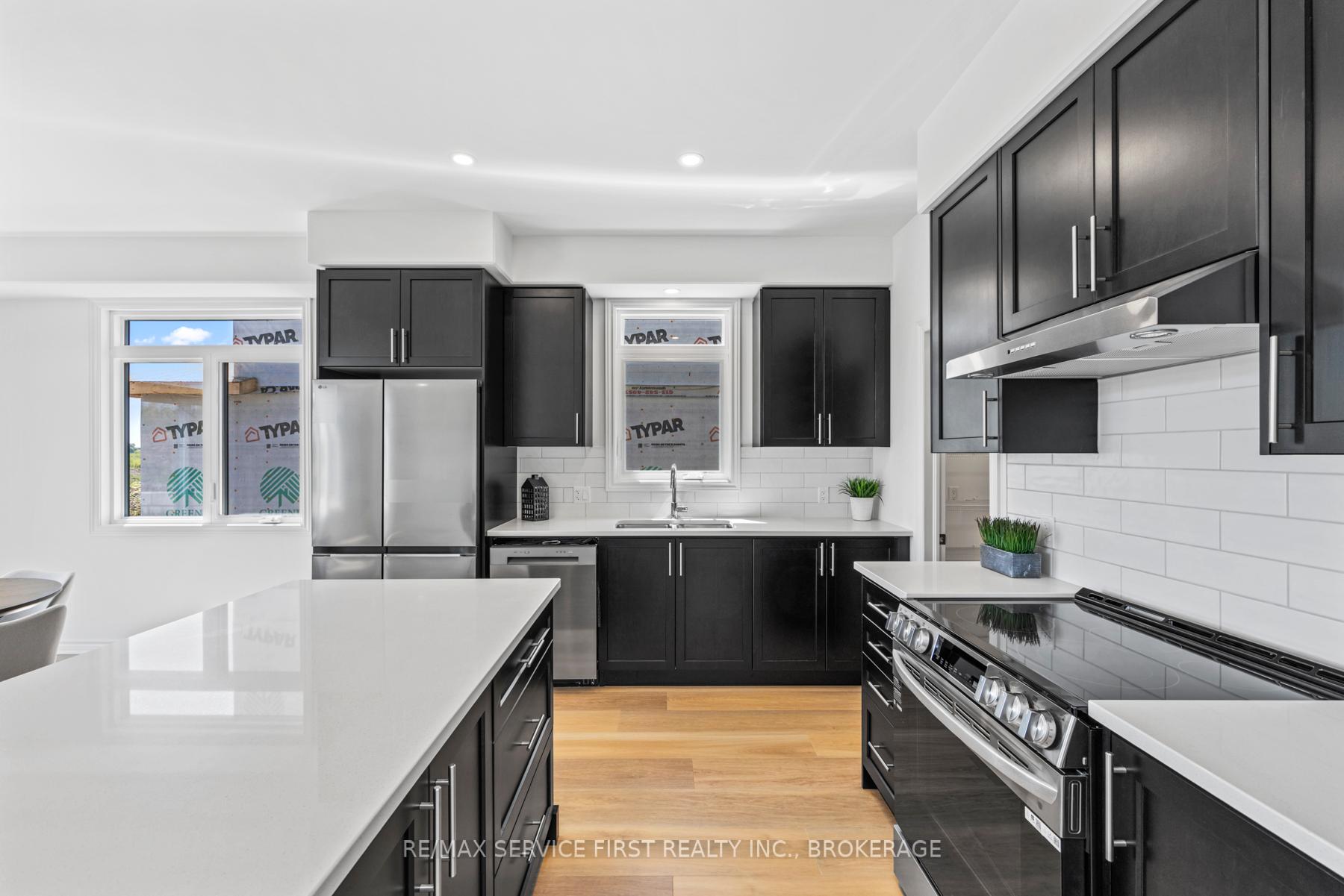 Photo 18 of Unit E43, 1350 Turnbull Way, Kingston, City Northwest — HOMEH