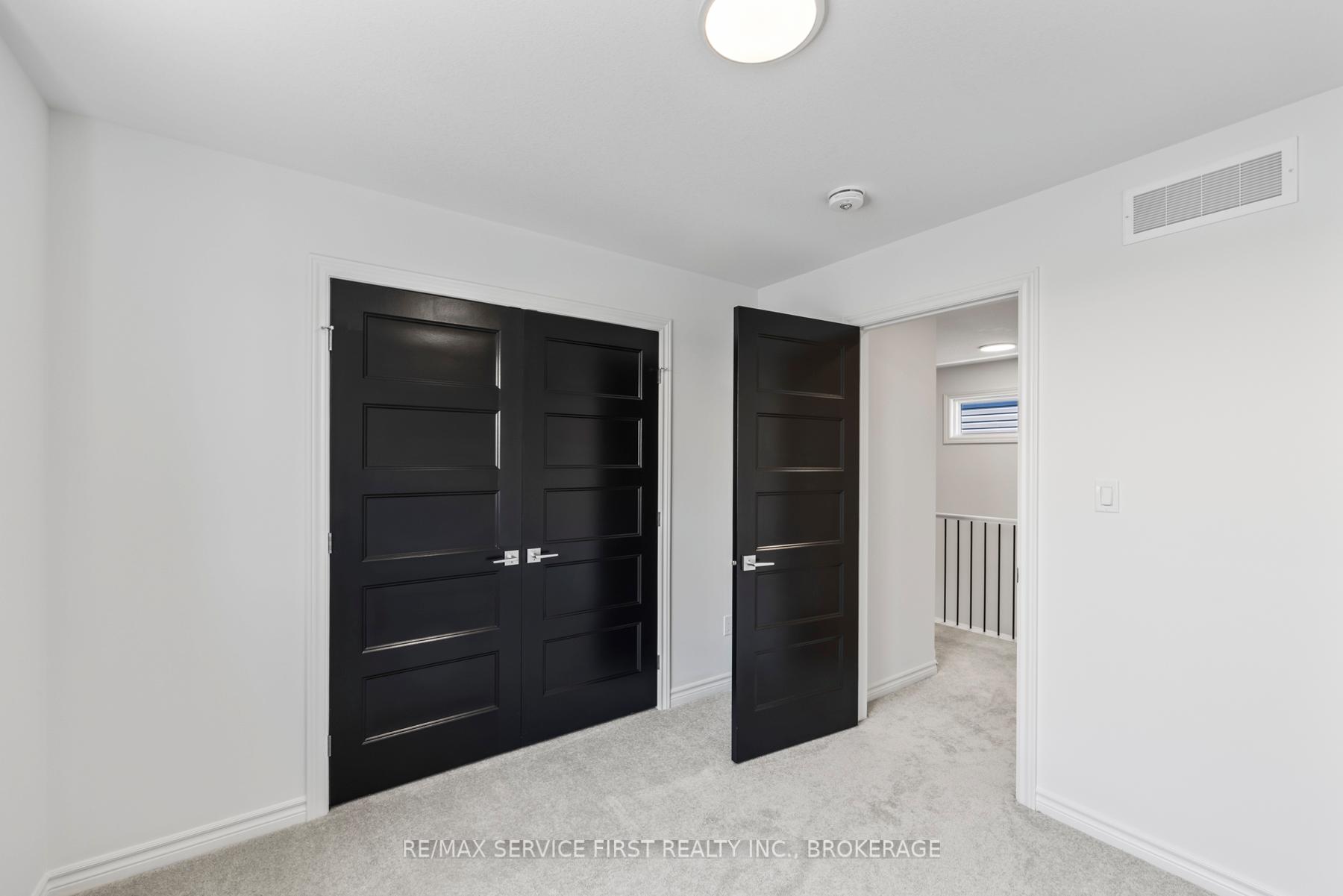 Photo 34 of Unit E43, 1350 Turnbull Way, Kingston, City Northwest — HOMEH