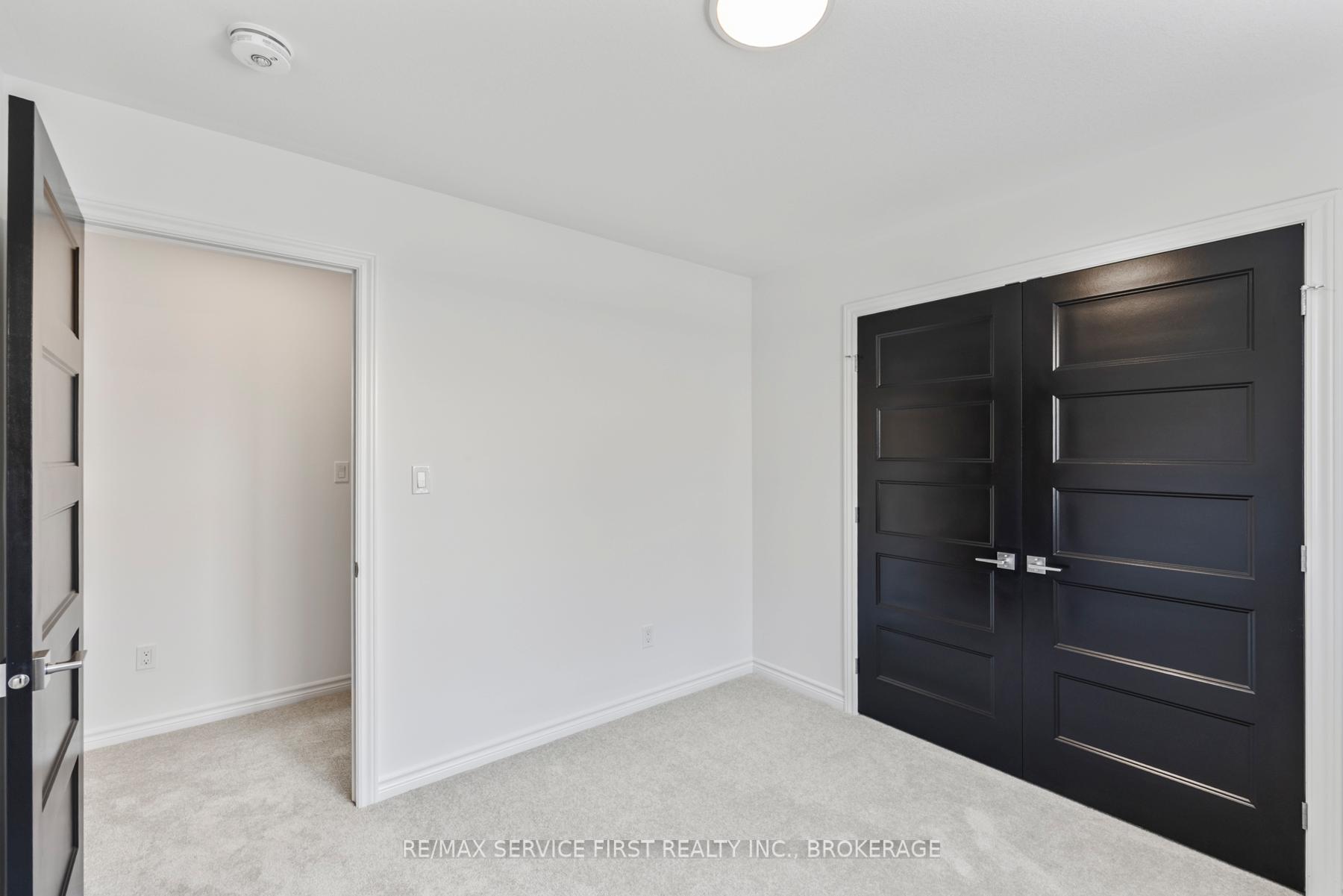 Photo 38 of Unit E43, 1350 Turnbull Way, Kingston, City Northwest — HOMEH