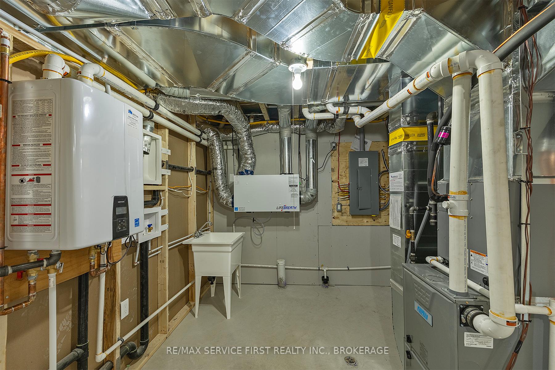 Photo 50 of Unit E43, 1350 Turnbull Way, Kingston, City Northwest — HOMEH