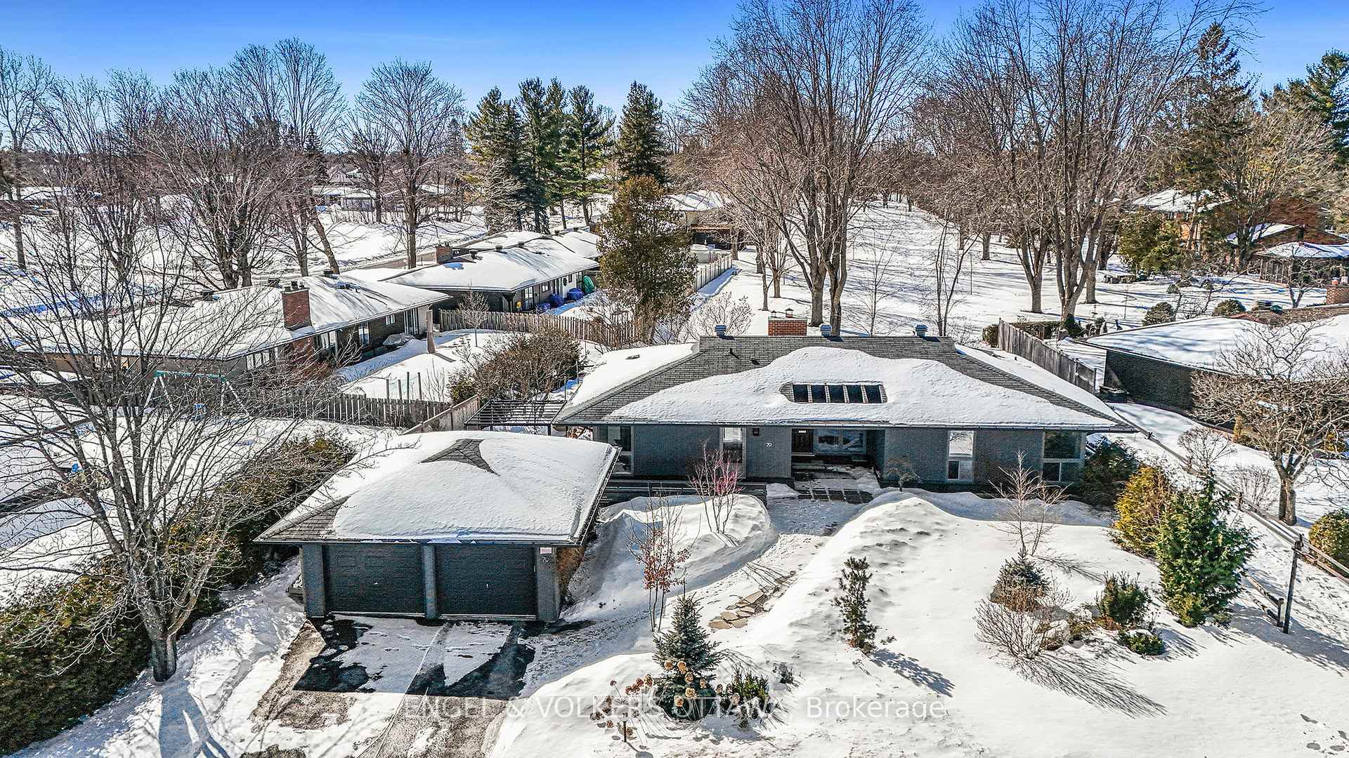 Photo 3 of 79 Varley Drive, Ottawa, Kanata - Beaverbrook — HOMEH