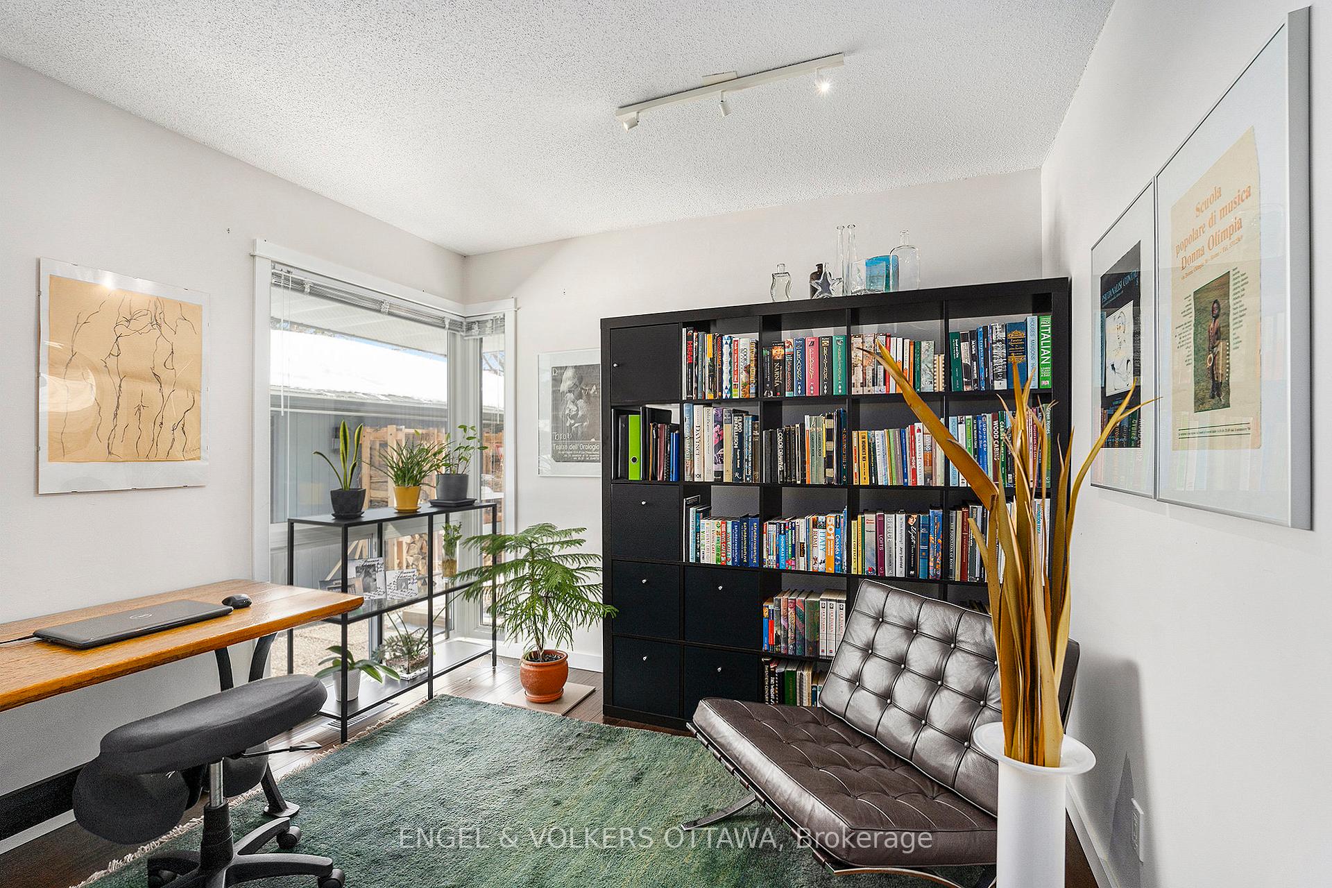 Photo 8 of 79 Varley Drive, Ottawa, Kanata - Beaverbrook — HOMEH