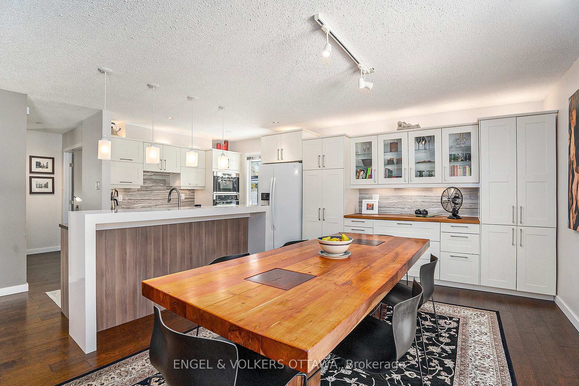Photo 15 of 79 Varley Drive, Ottawa, Kanata - Beaverbrook — HOMEH