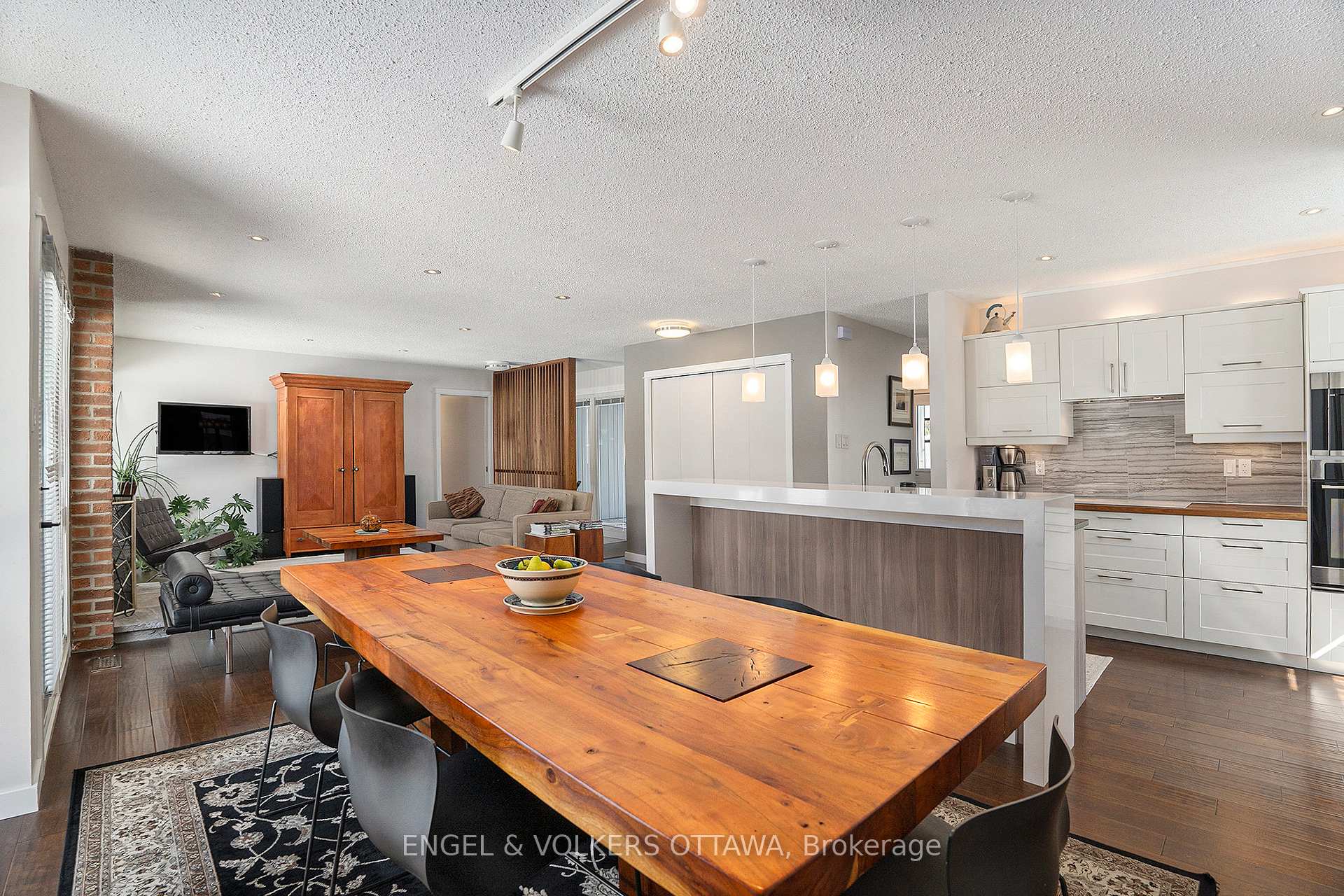 Photo 16 of 79 Varley Drive, Ottawa, Kanata - Beaverbrook — HOMEH