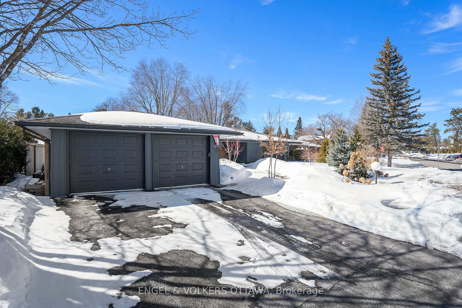 Photo 35 of 79 Varley Drive, Ottawa, Kanata - Beaverbrook — HOMEH