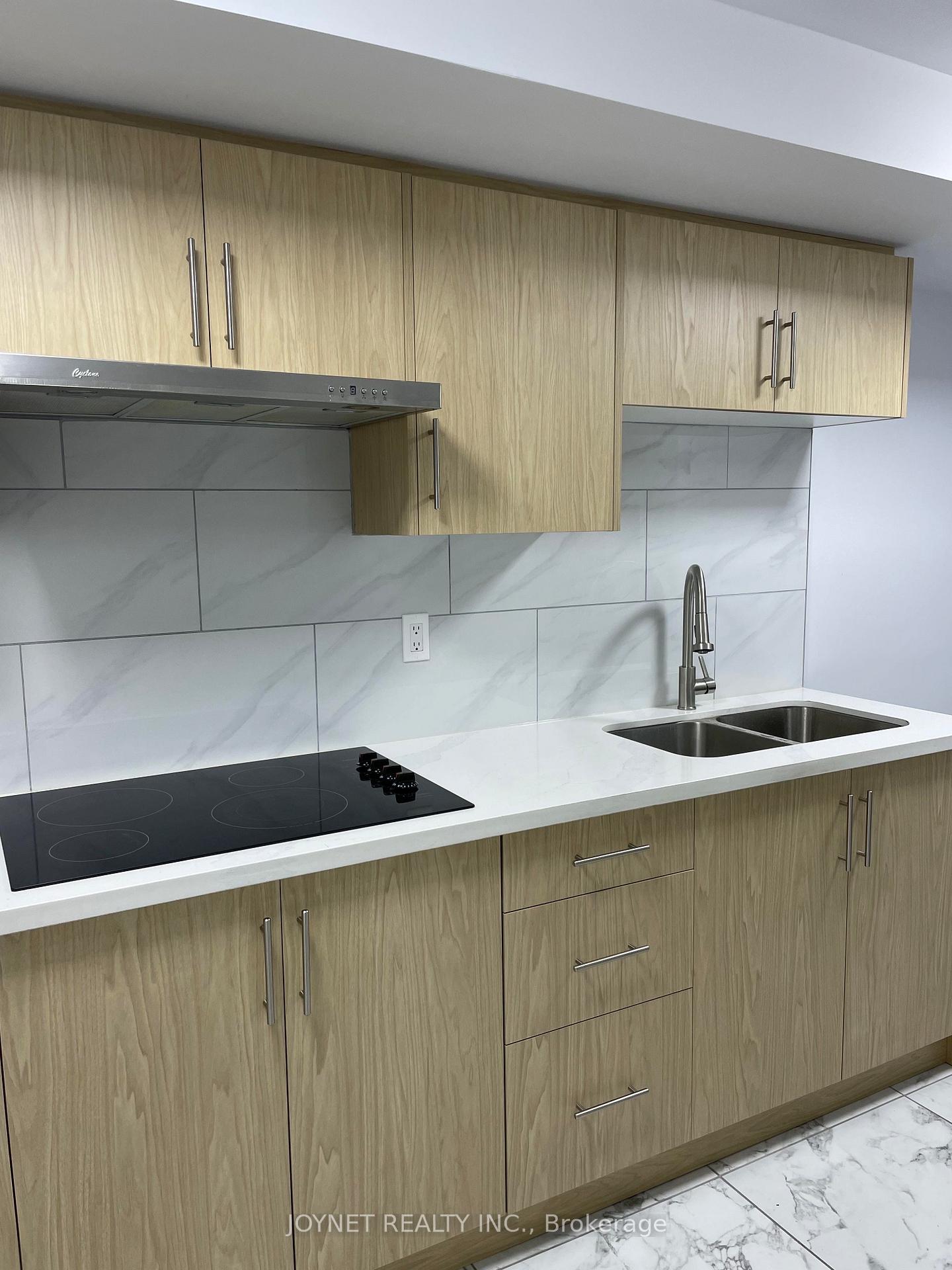 Photo 16 of 194 Wilfred Murison Avenue, Markham, Berczy — HOMEH