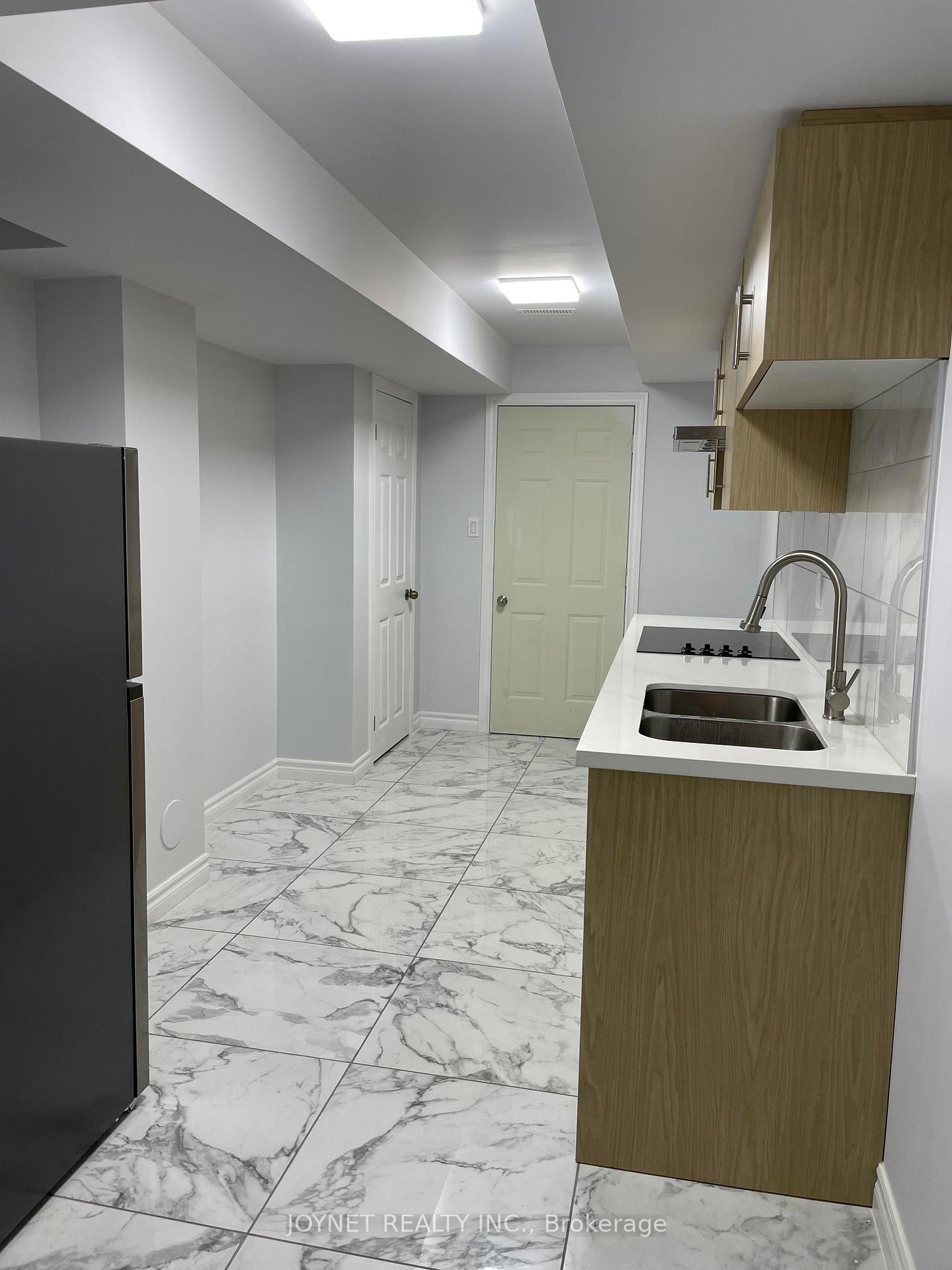 Photo 17 of 194 Wilfred Murison Avenue, Markham, Berczy — HOMEH