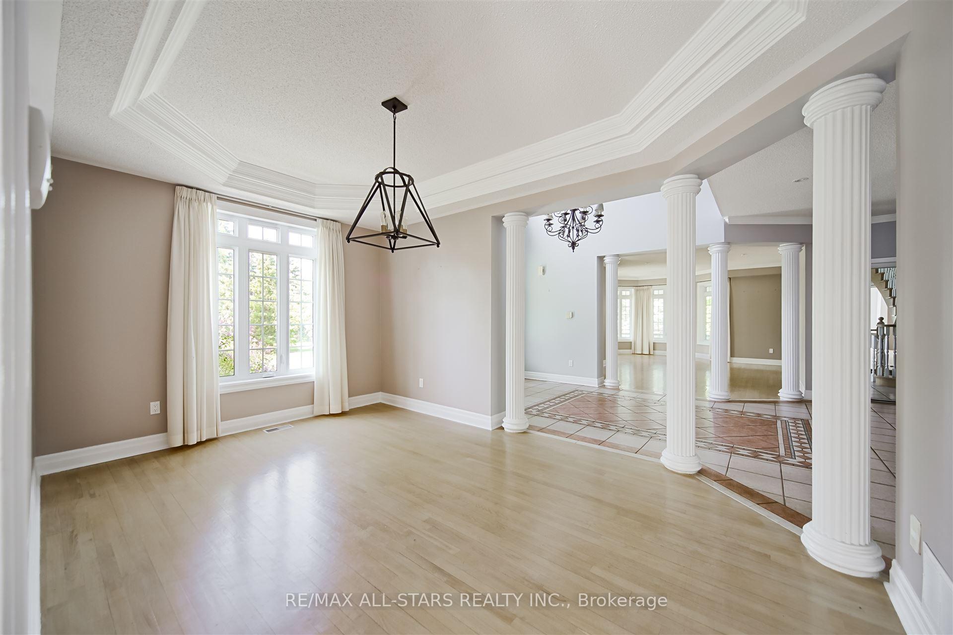 Photo 10 of 1 Silverflower Avenue, Markham, Legacy — HOMEH