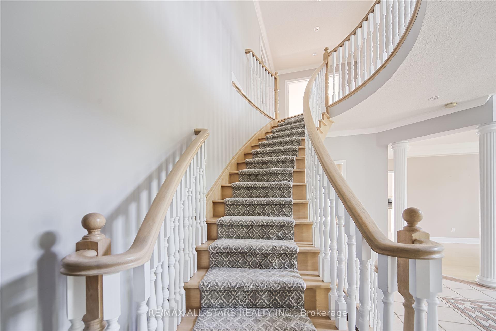Photo 23 of 1 Silverflower Avenue, Markham, Legacy — HOMEH