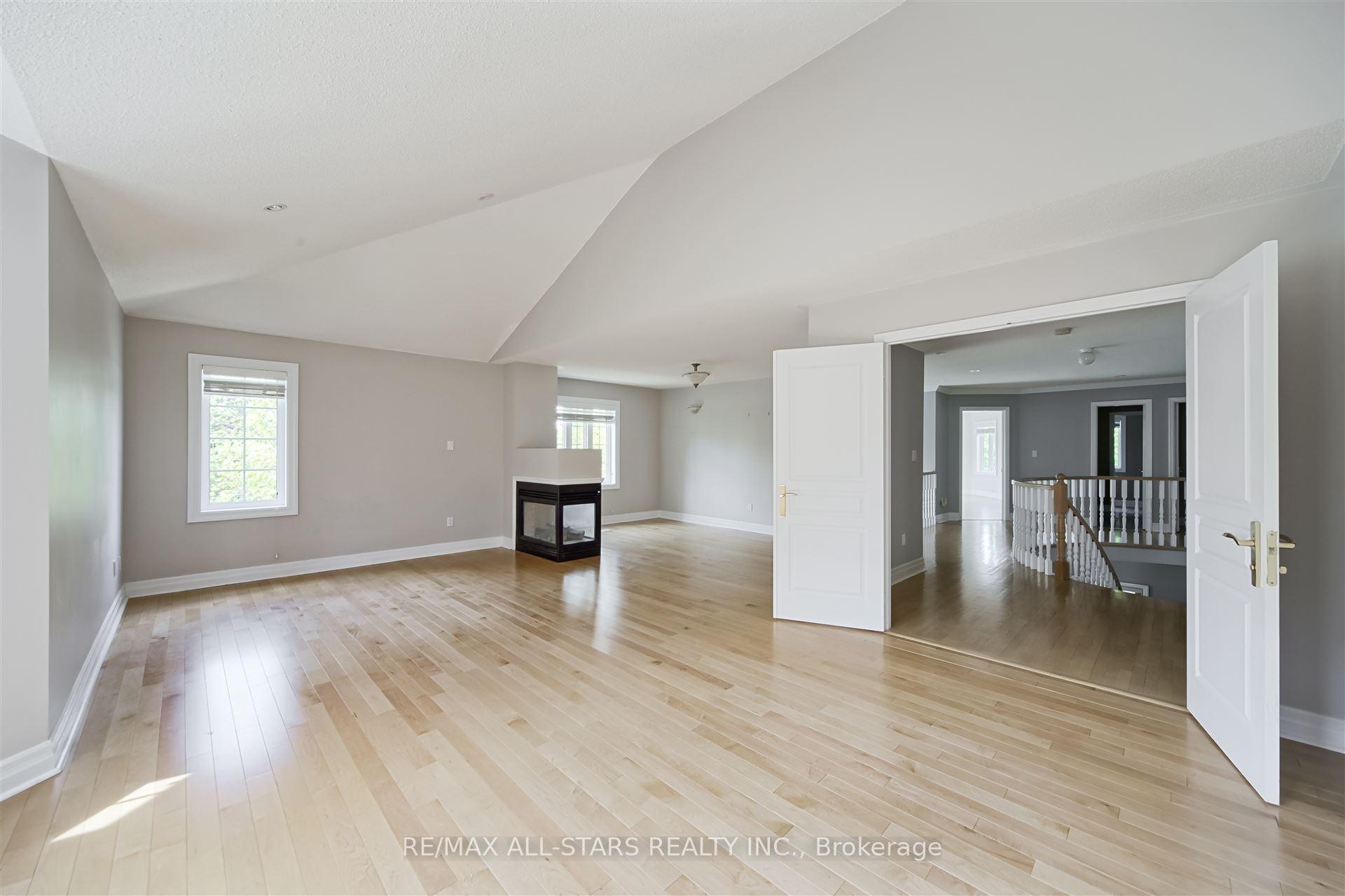 Photo 27 of 1 Silverflower Avenue, Markham, Legacy — HOMEH