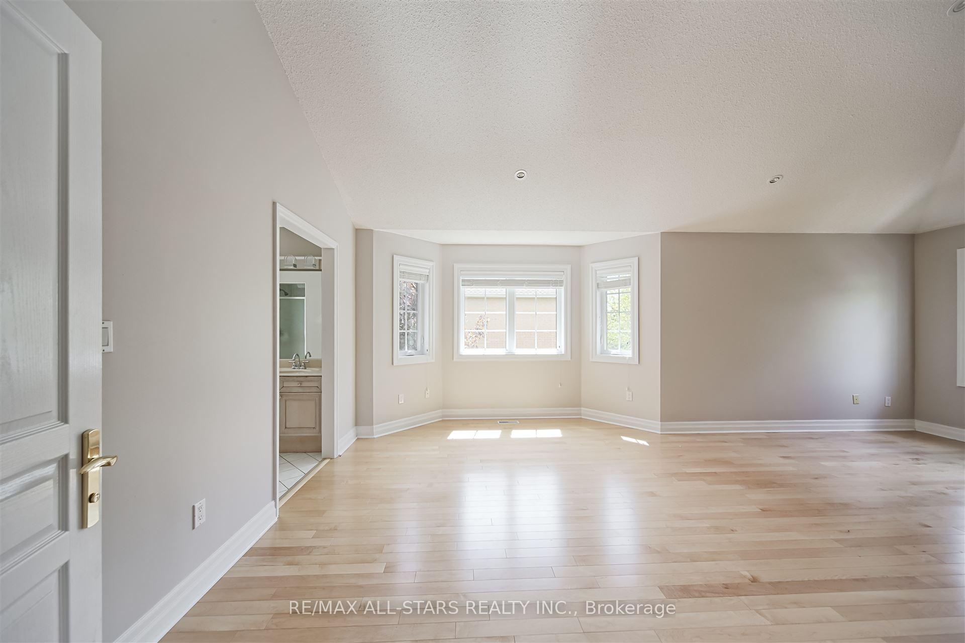 Photo 28 of 1 Silverflower Avenue, Markham, Legacy — HOMEH