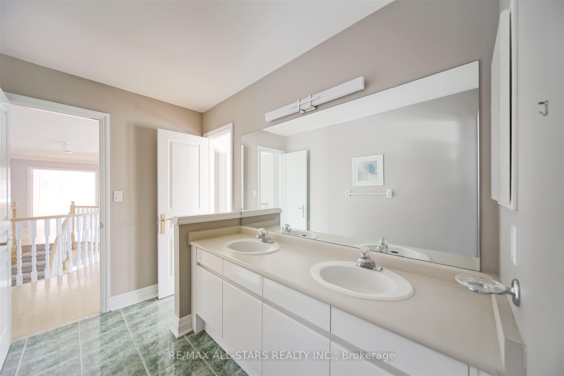 Photo 42 of 1 Silverflower Avenue, Markham, Legacy — HOMEH