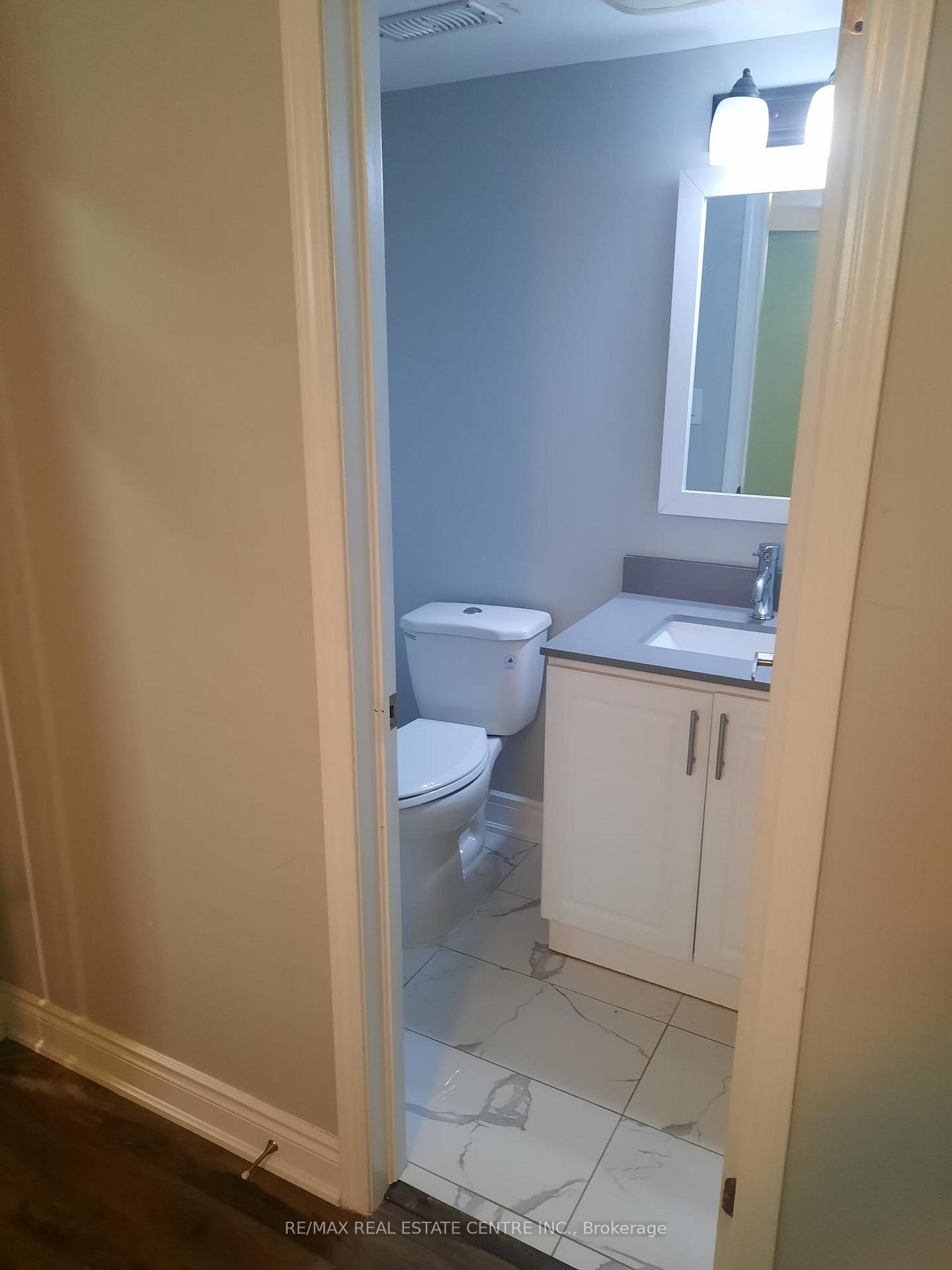 Photo 11 of Unit Bsmt, 278 Hinton Terrace, Milton, Ford — HOMEH