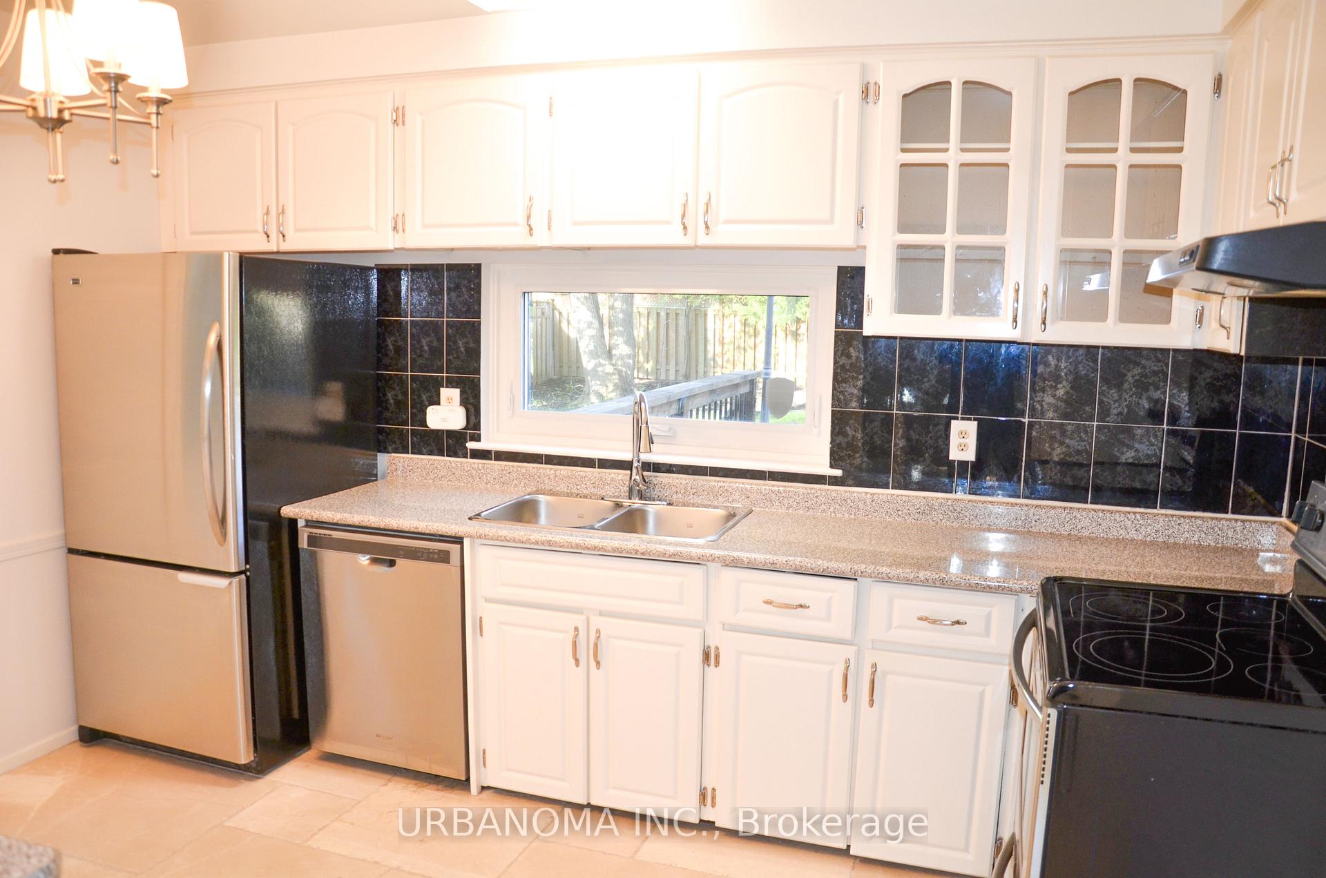 Photo 7 of 49 Baymark Road, Markham, Royal Orchard — HOMEH