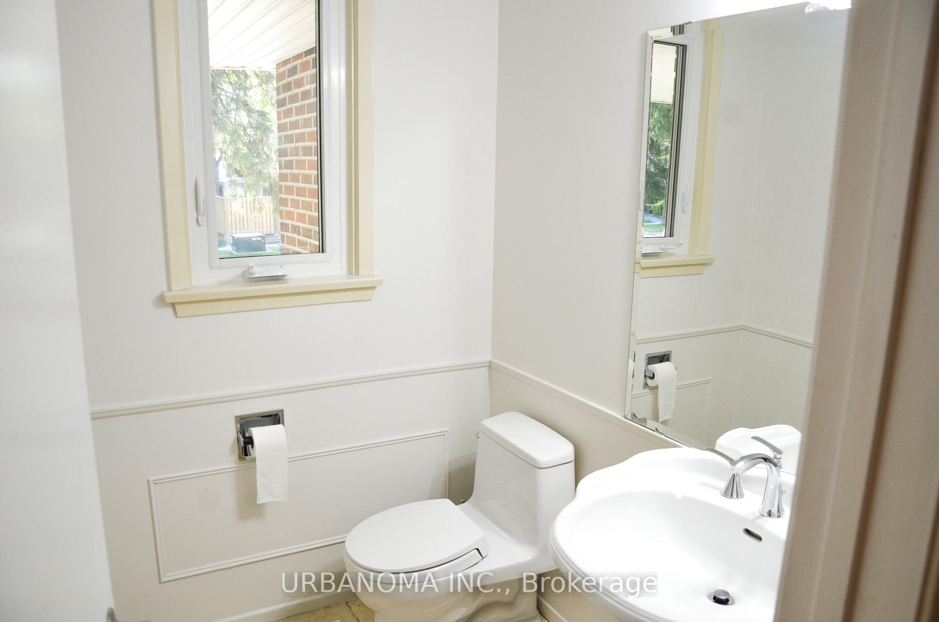 Photo 9 of 49 Baymark Road, Markham, Royal Orchard — HOMEH