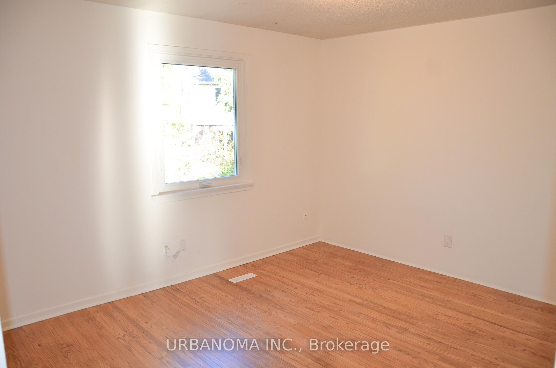 Photo 20 of 49 Baymark Road, Markham, Royal Orchard — HOMEH