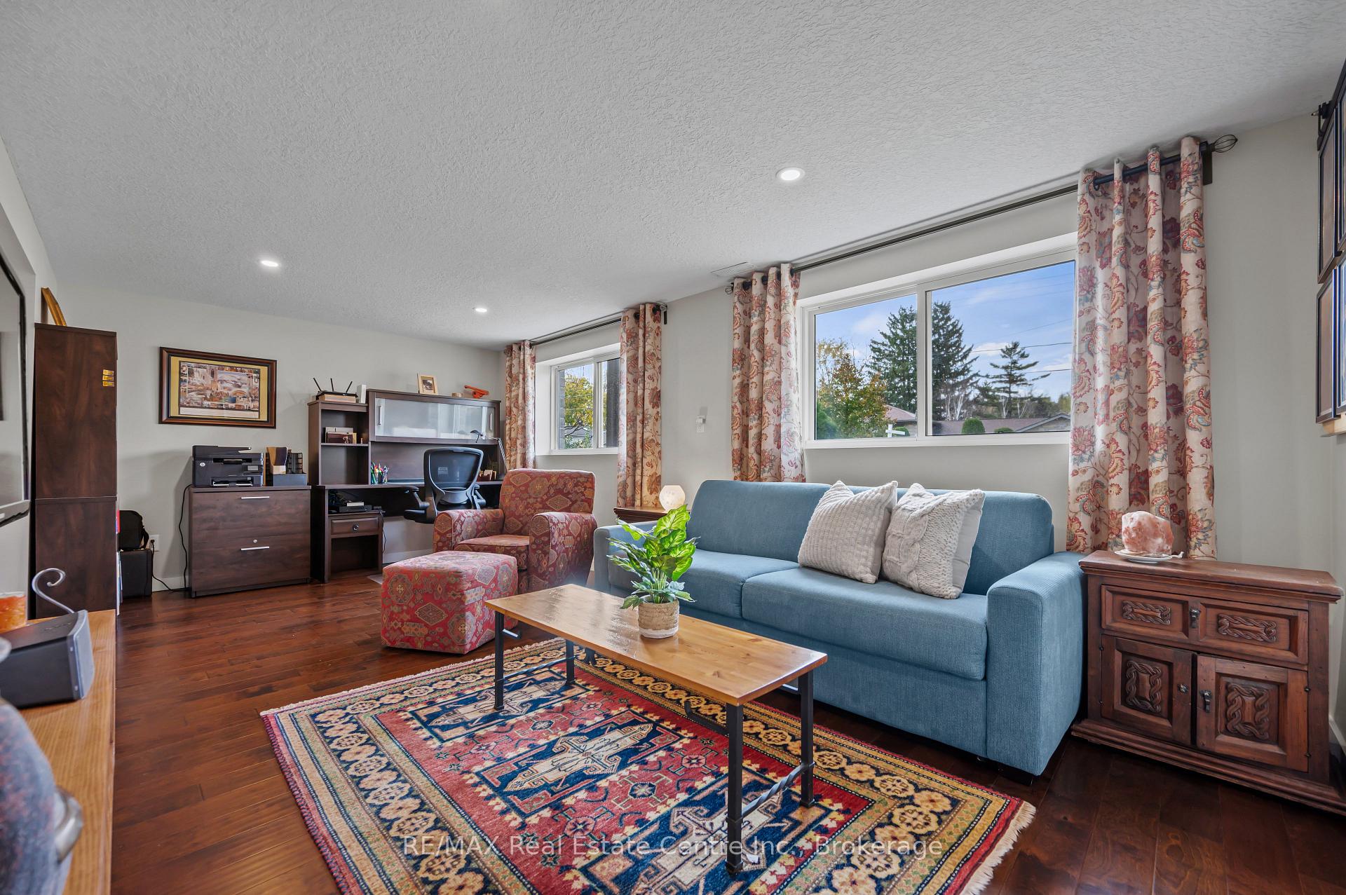 Photo 13 of 173 Carson Drive, Kitchener — HOMEH