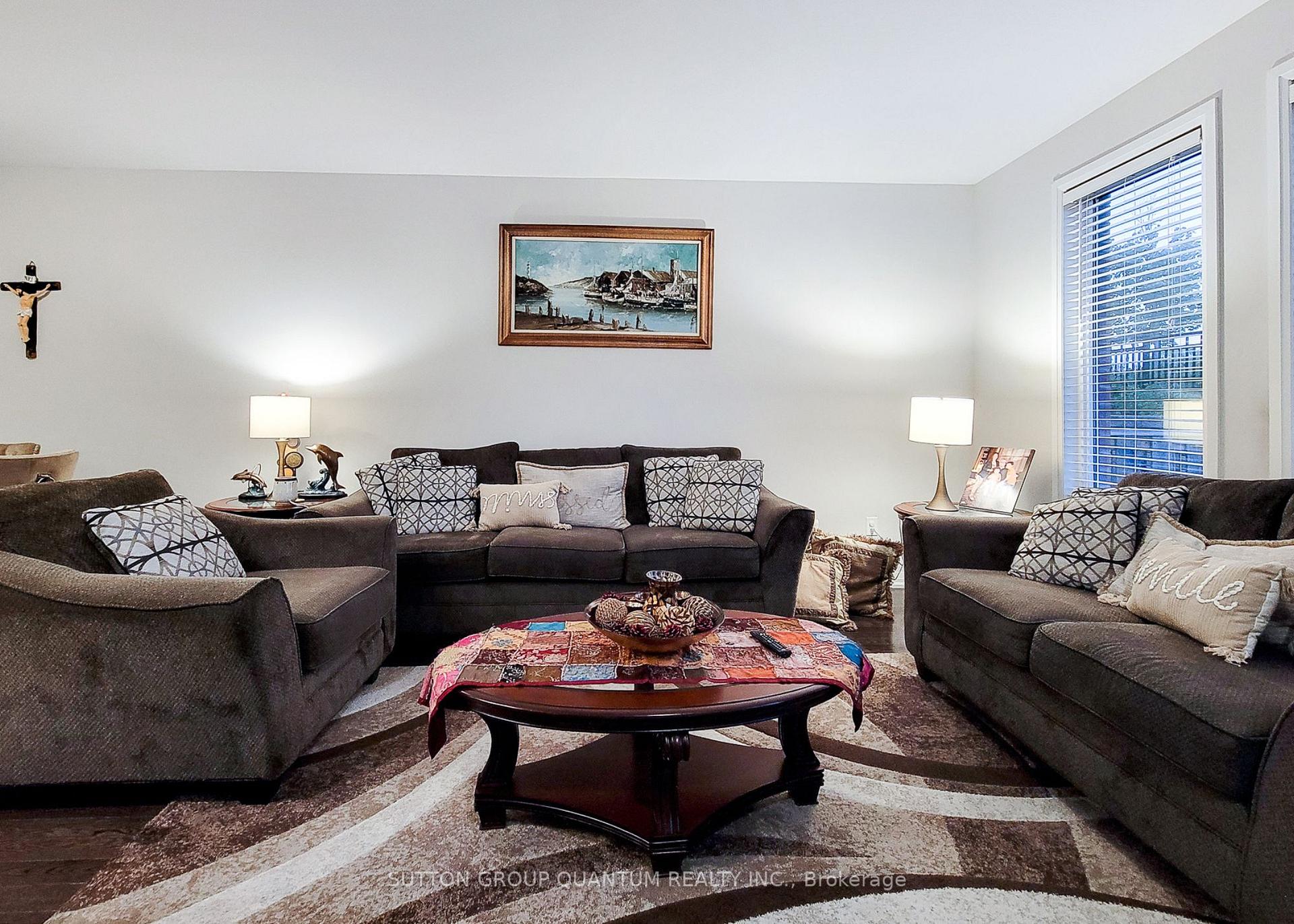 Photo 10 of 793 Banks Crescent, Milton, Willmott — HOMEH