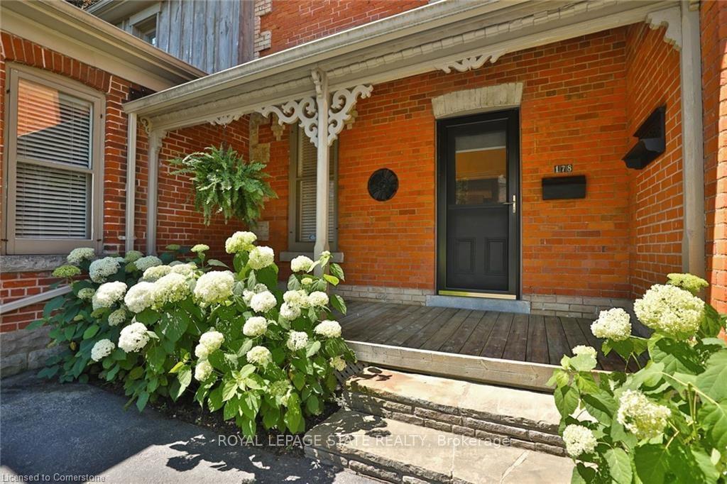 Photo 3 of Unit B, 176 Wilson Street, Hamilton, Ancaster — HOMEH
