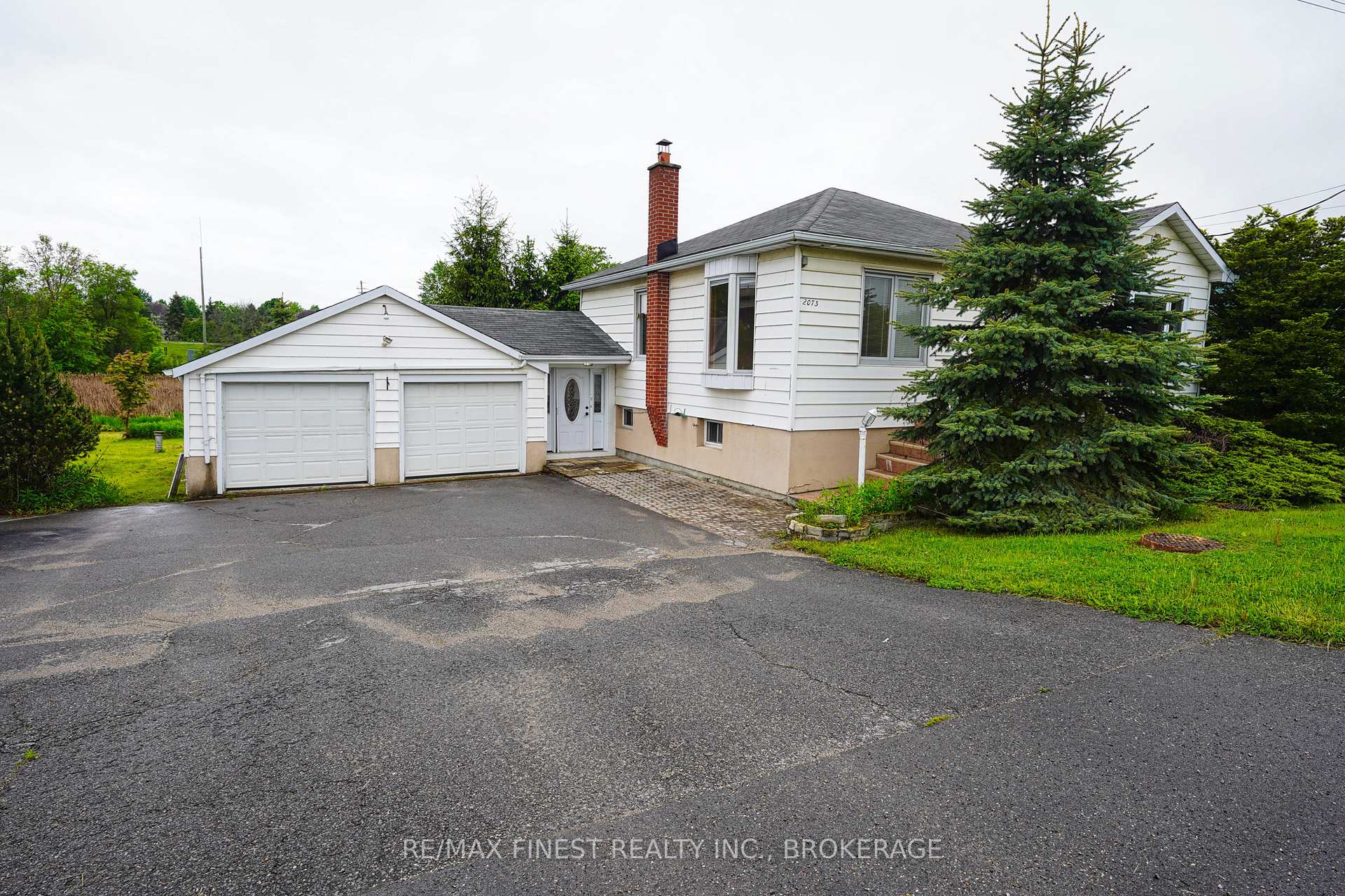 Front of 2073 Bath Road